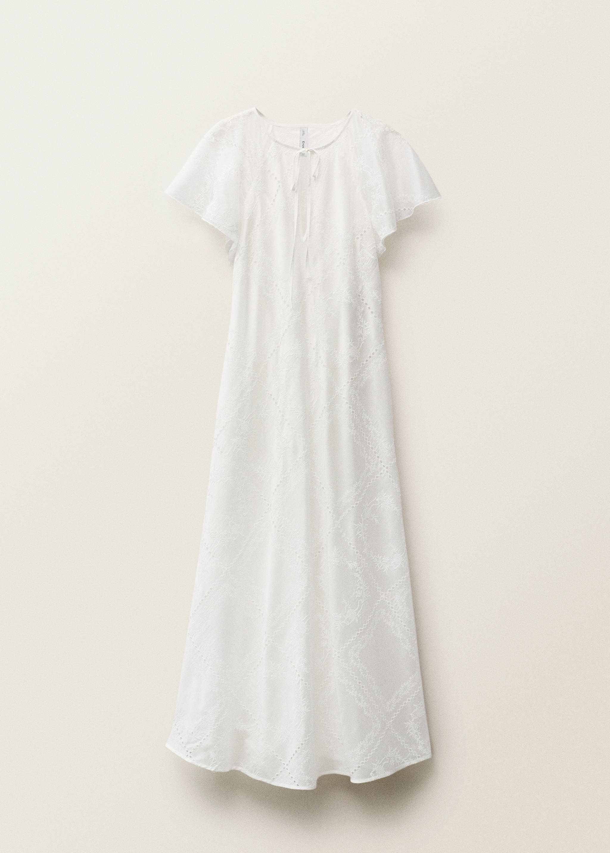 Robe brodée détails ajourés - Article sans modèle