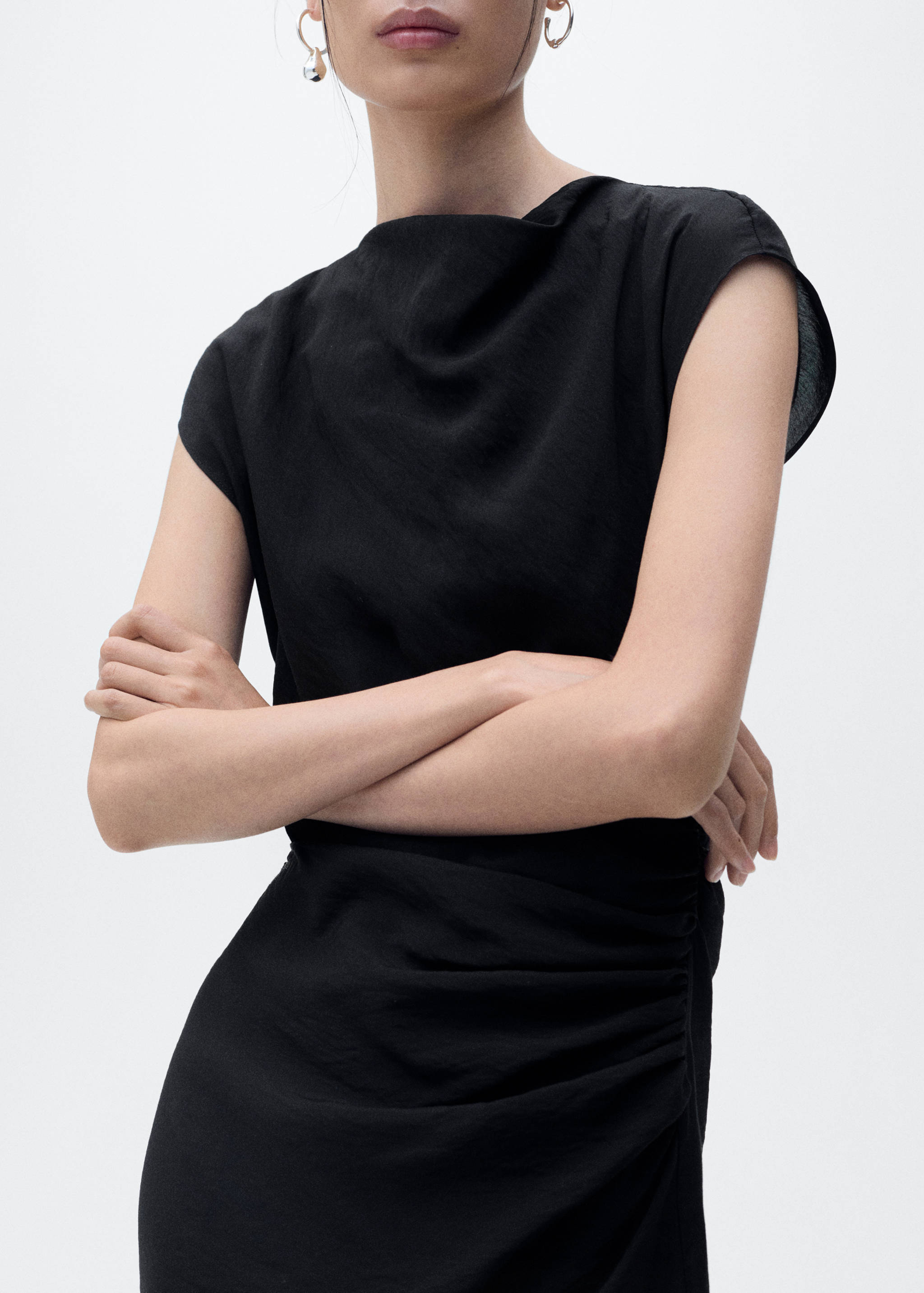 Прямое платье с драпировкой - Деталь изделия 6