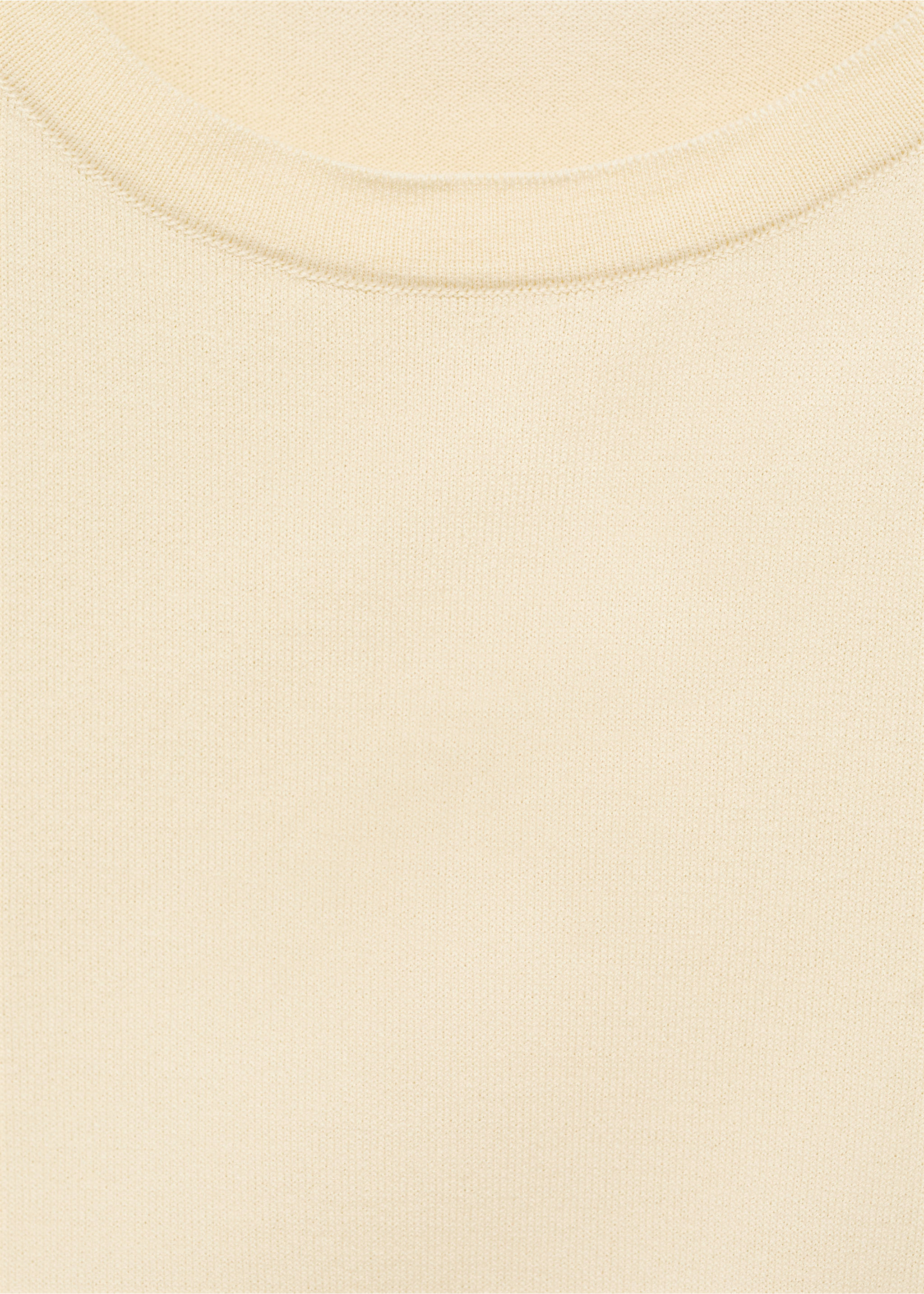 Side gathered knitted top - Details of the article 8, Ecru. Ref: 87007196-00.