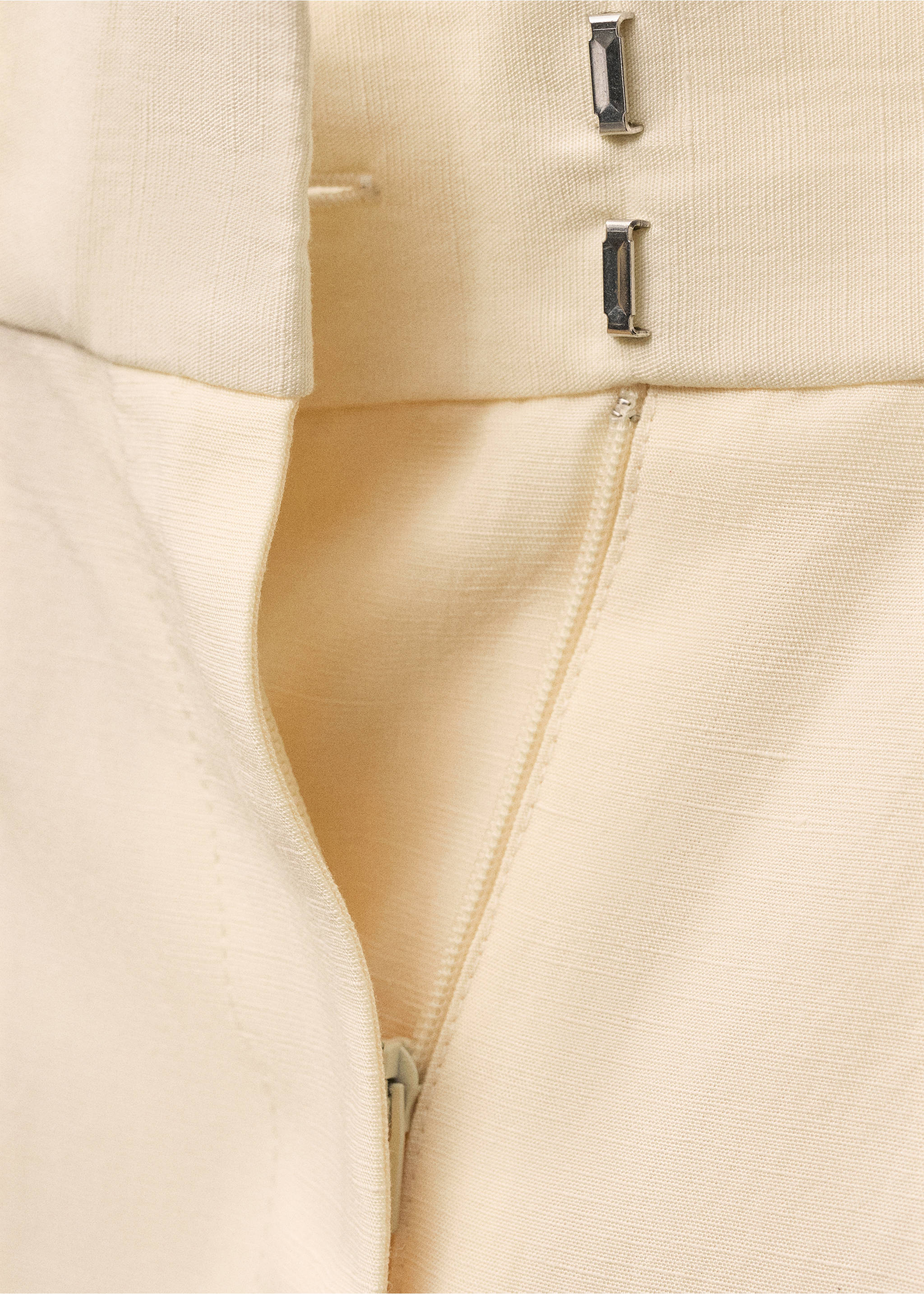 Straight-fit linen-blend suit trousers - Details of the article 8, Vanilla. Ref: 87007722-00.