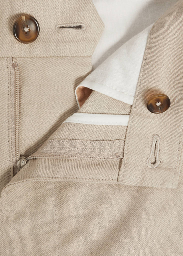 Regular-fit linen trousers — Sand