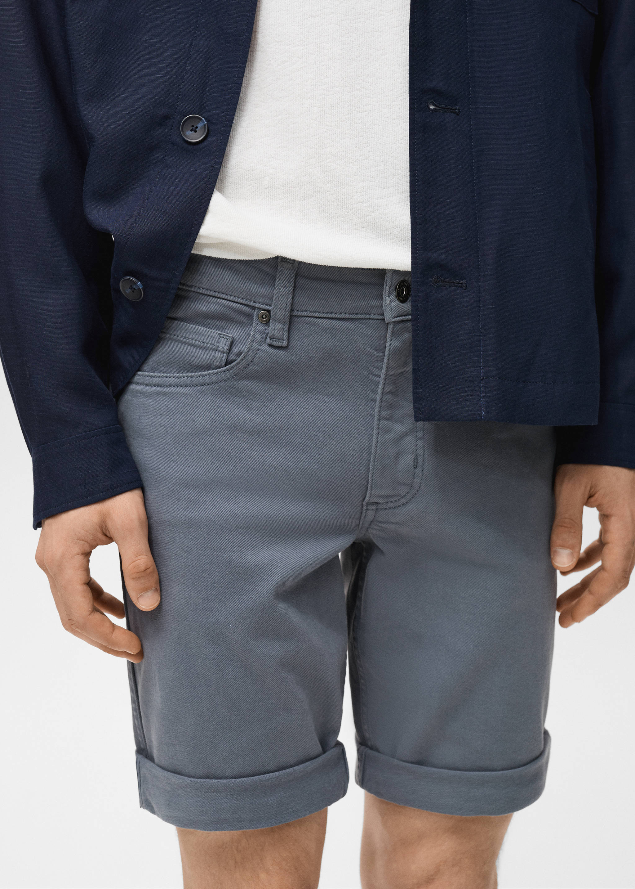 Slim fit cotton Bermuda shorts - Details of the article 1