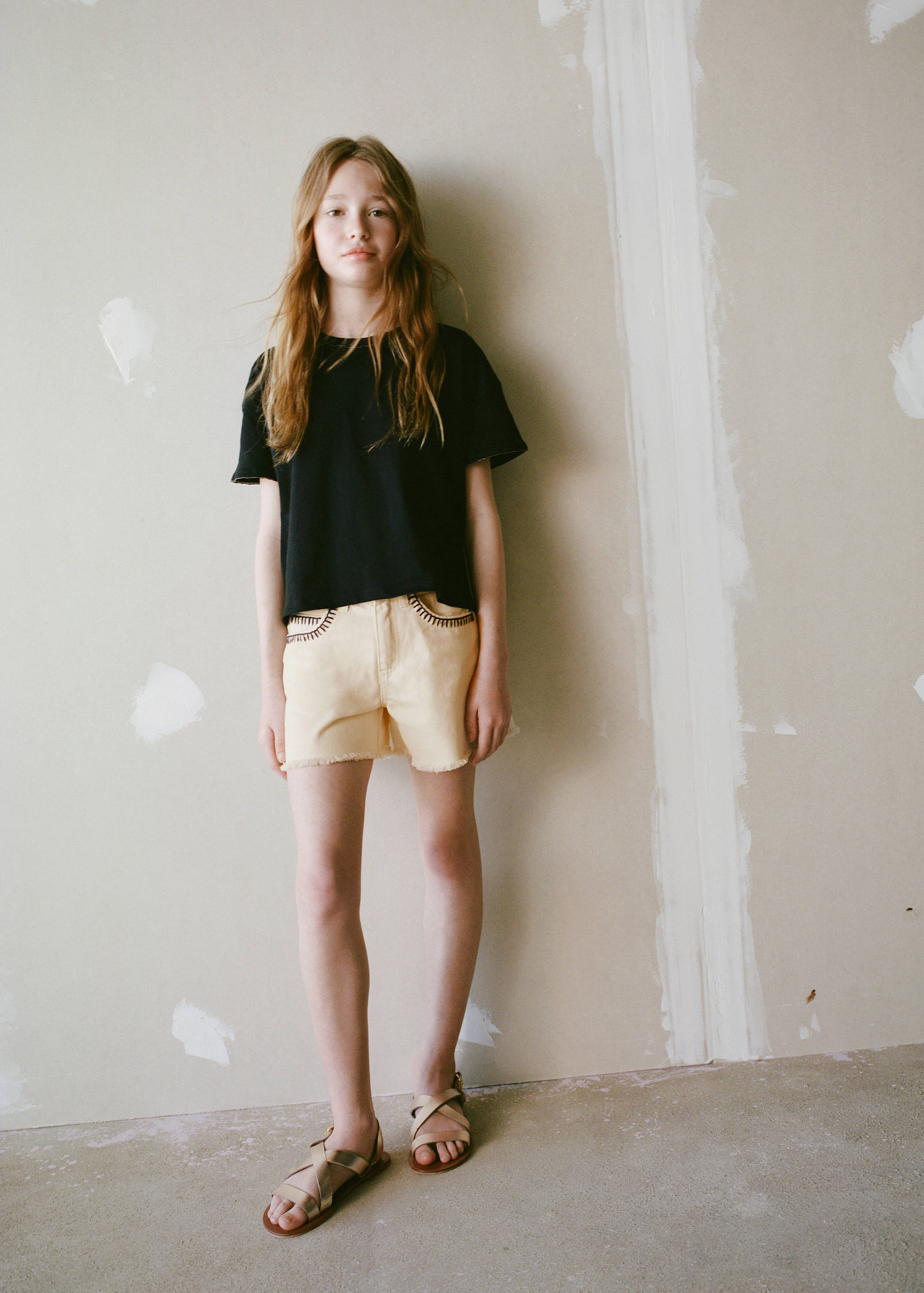 Bead detail T-shirt - Details of the article 5