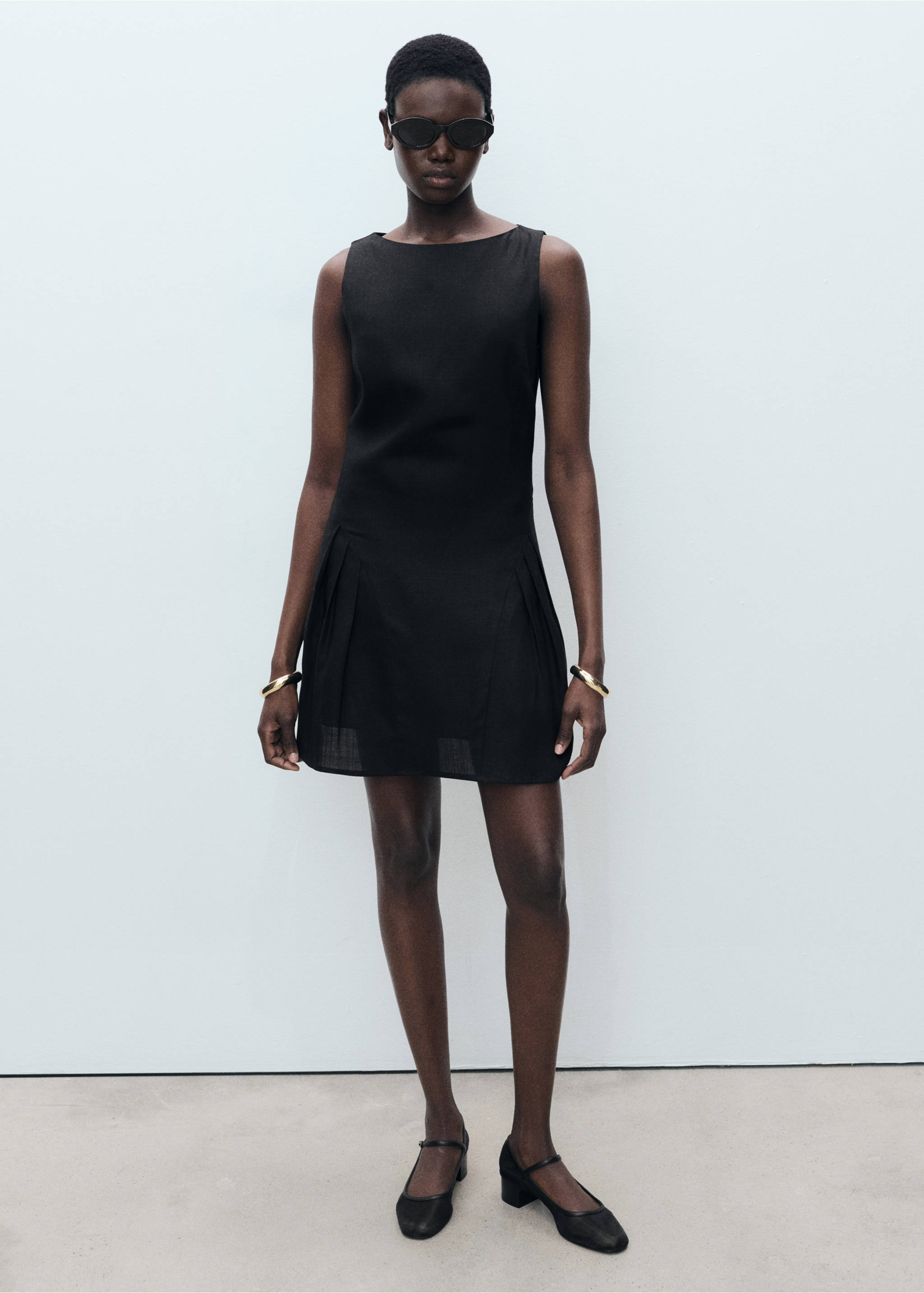 Leinenmischung-Kleid mit Falten - Allgemeine Ansicht, Schwarz. Ref: 87009071-00.