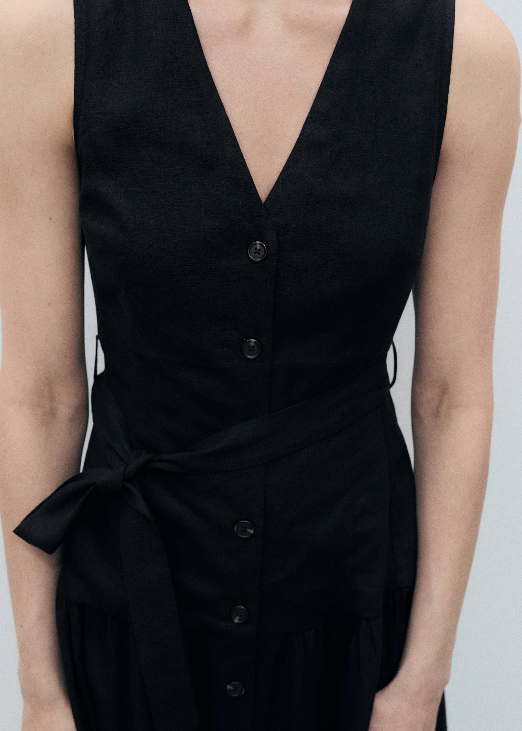 Lniana sukienka midi z paskiem - Szczegóły artykułu 6