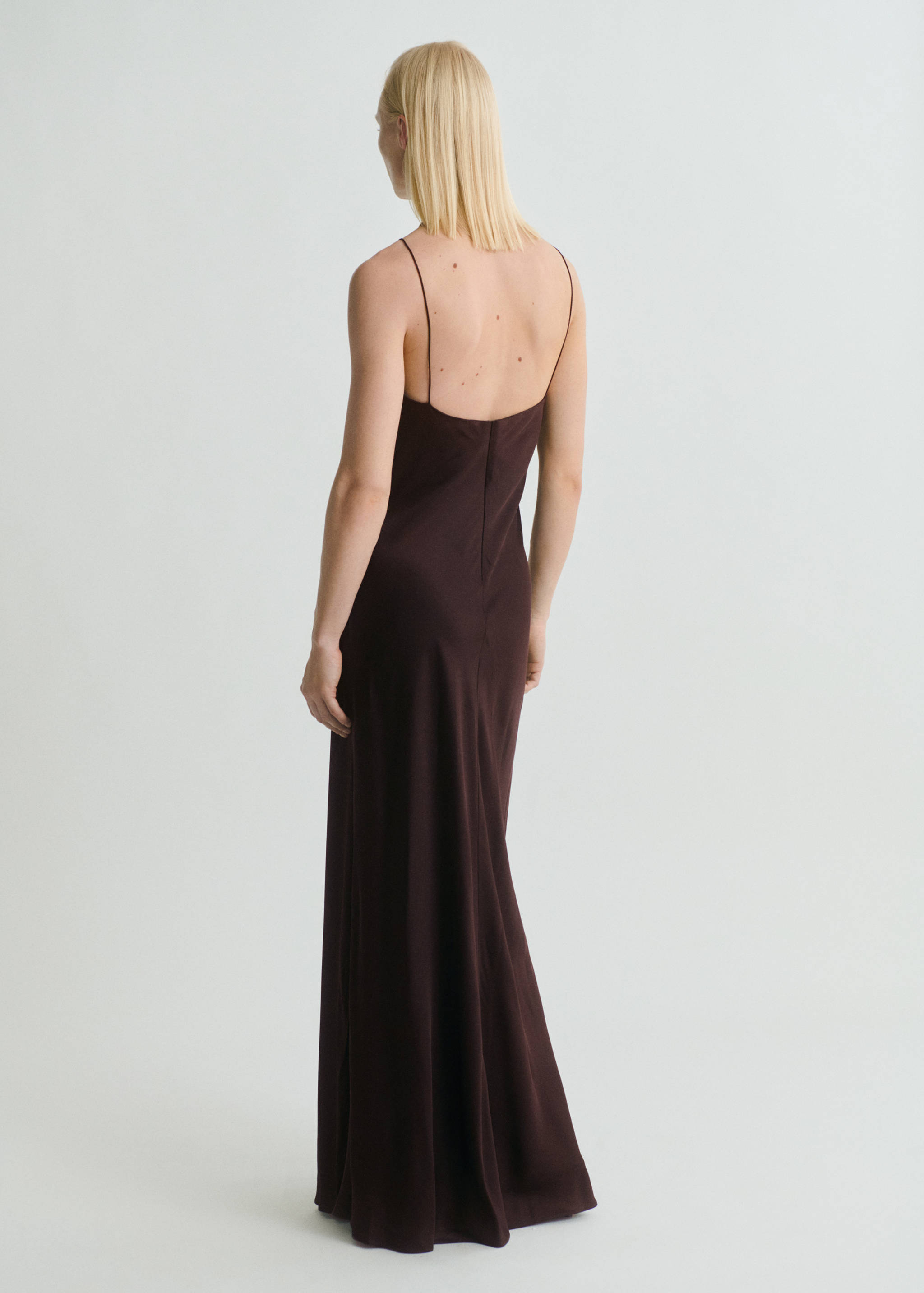 V-neck satin dress - Reverse of the article
