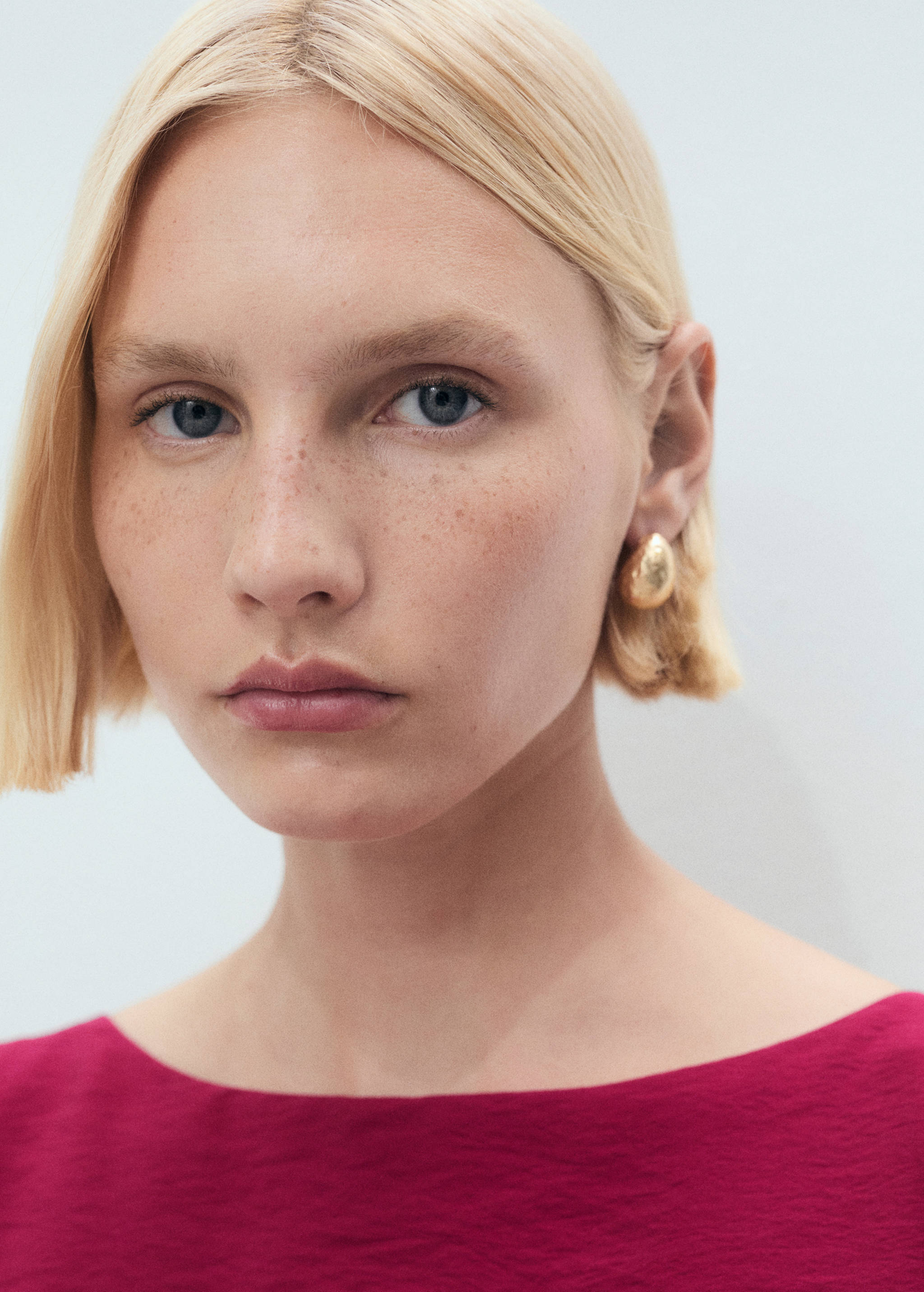 Short flared dress - Details of the article 1