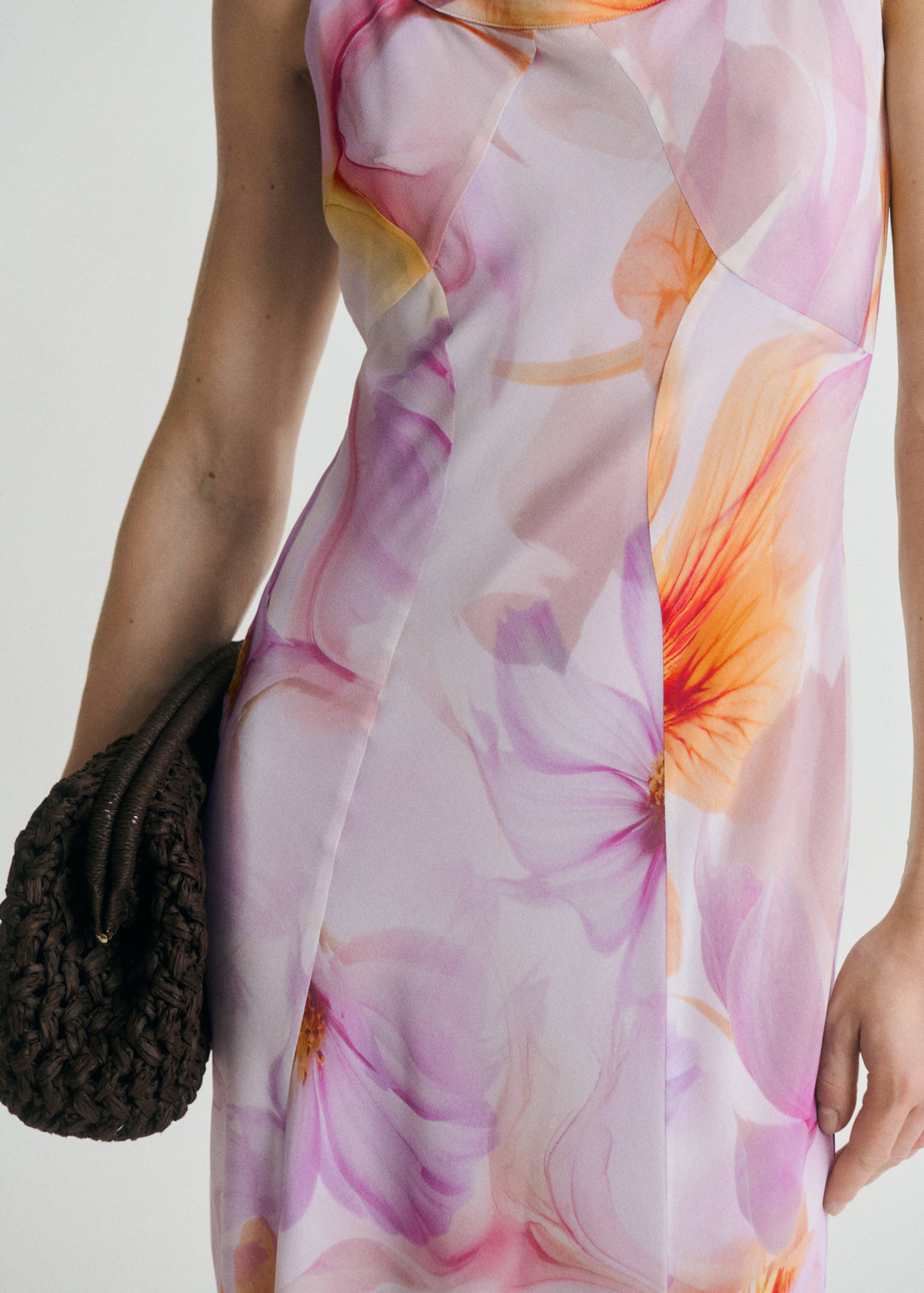 Floral dress with ruffle detail - Details of the article 6