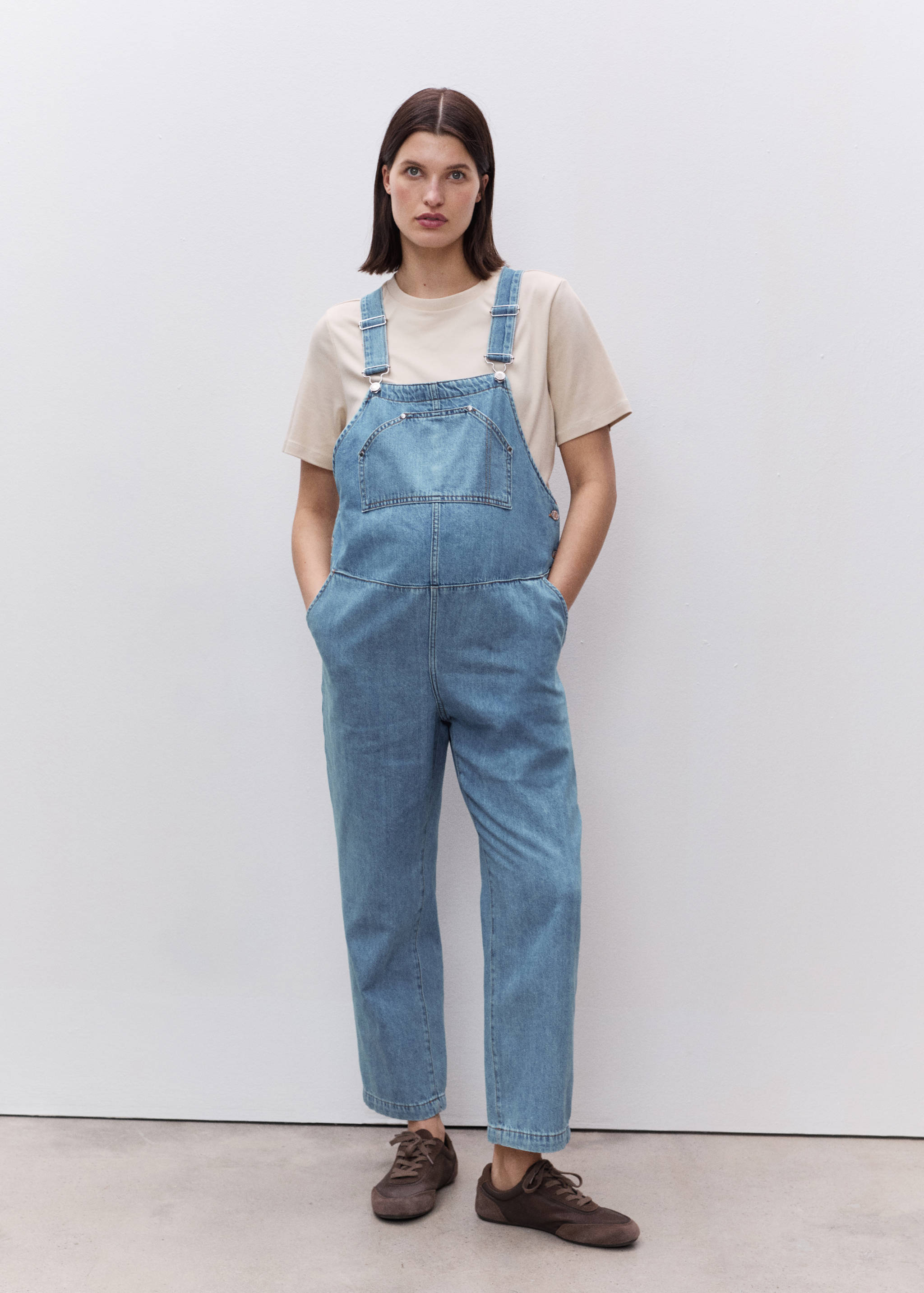 Maternity denim dungarees - General plane