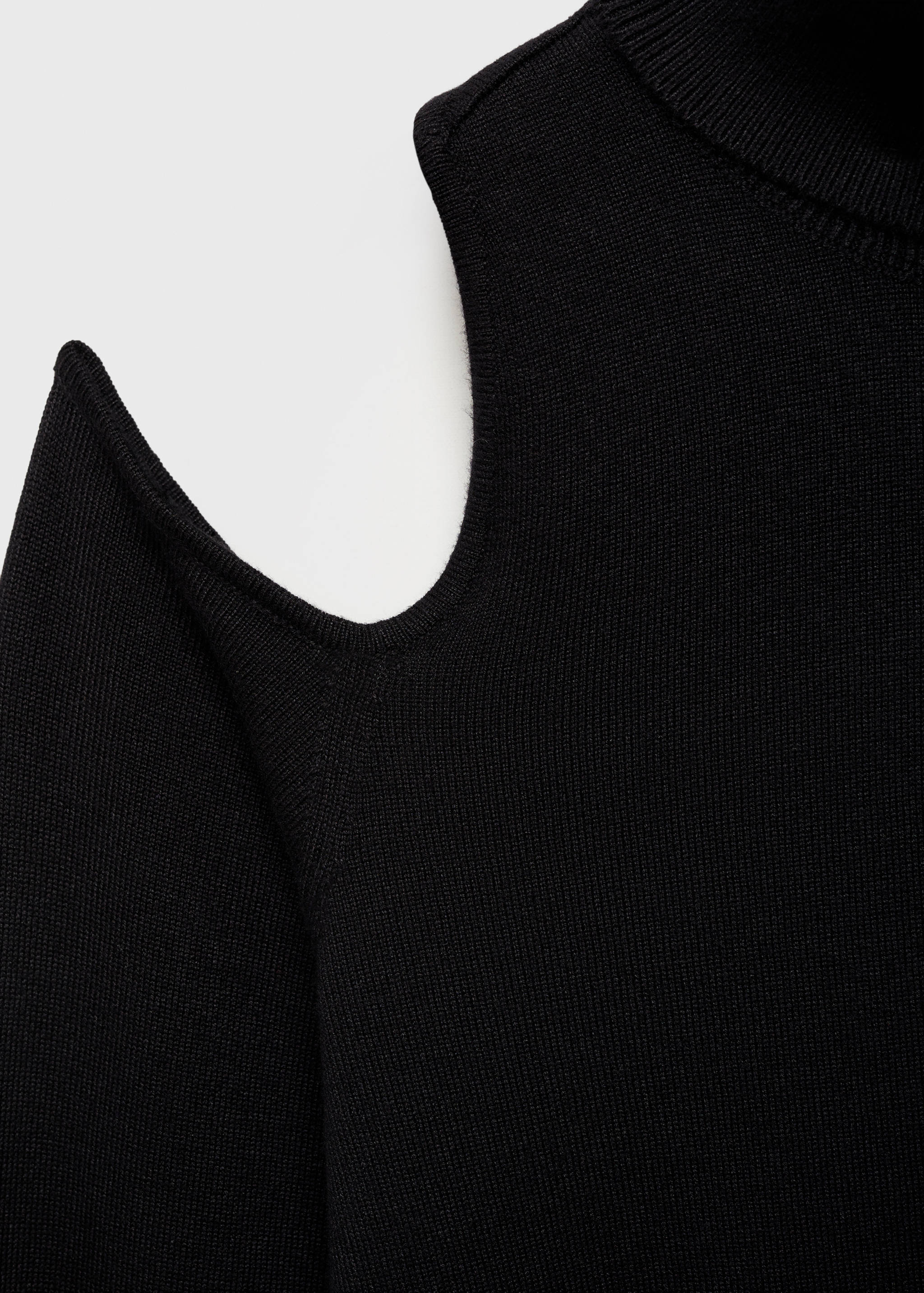 Asymmetrical sweater with shoulder opening - Details of the article 8