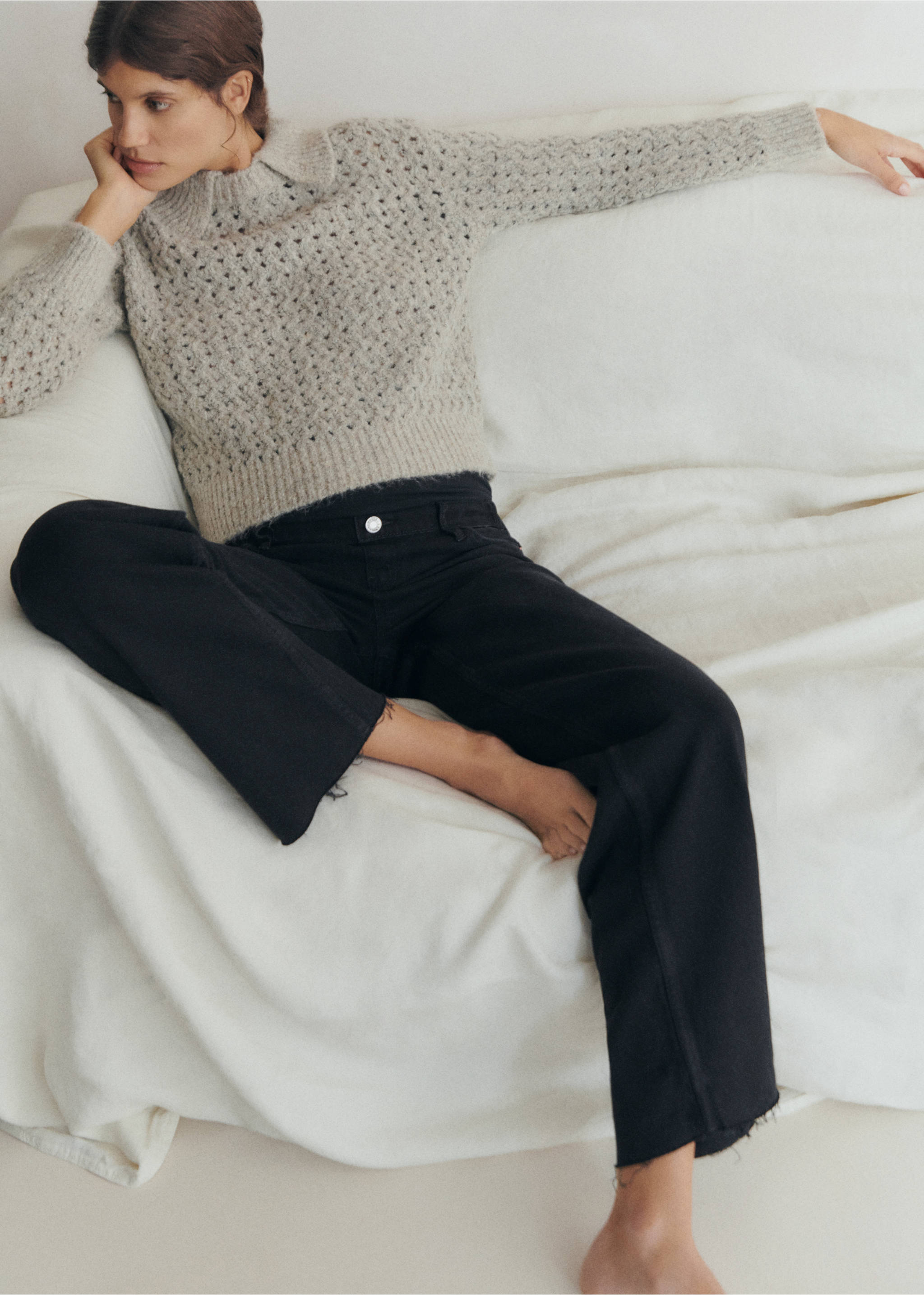Maternity wide leg jeans - Details of the article 3, Black denim. Ref: 87010266-00.
