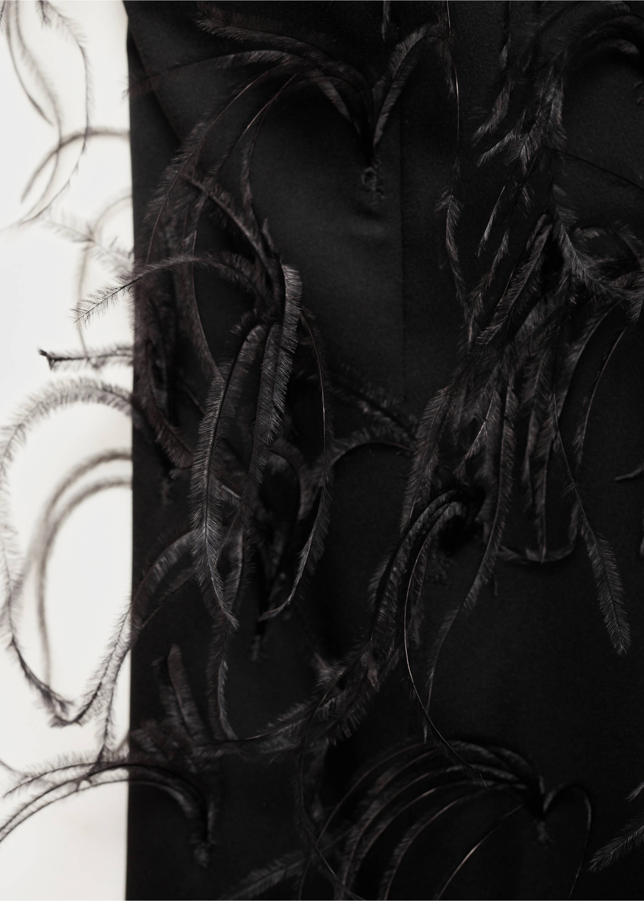 Halter dress with feather decoration - Details of the article 0, Black. Ref: 87010271-00.