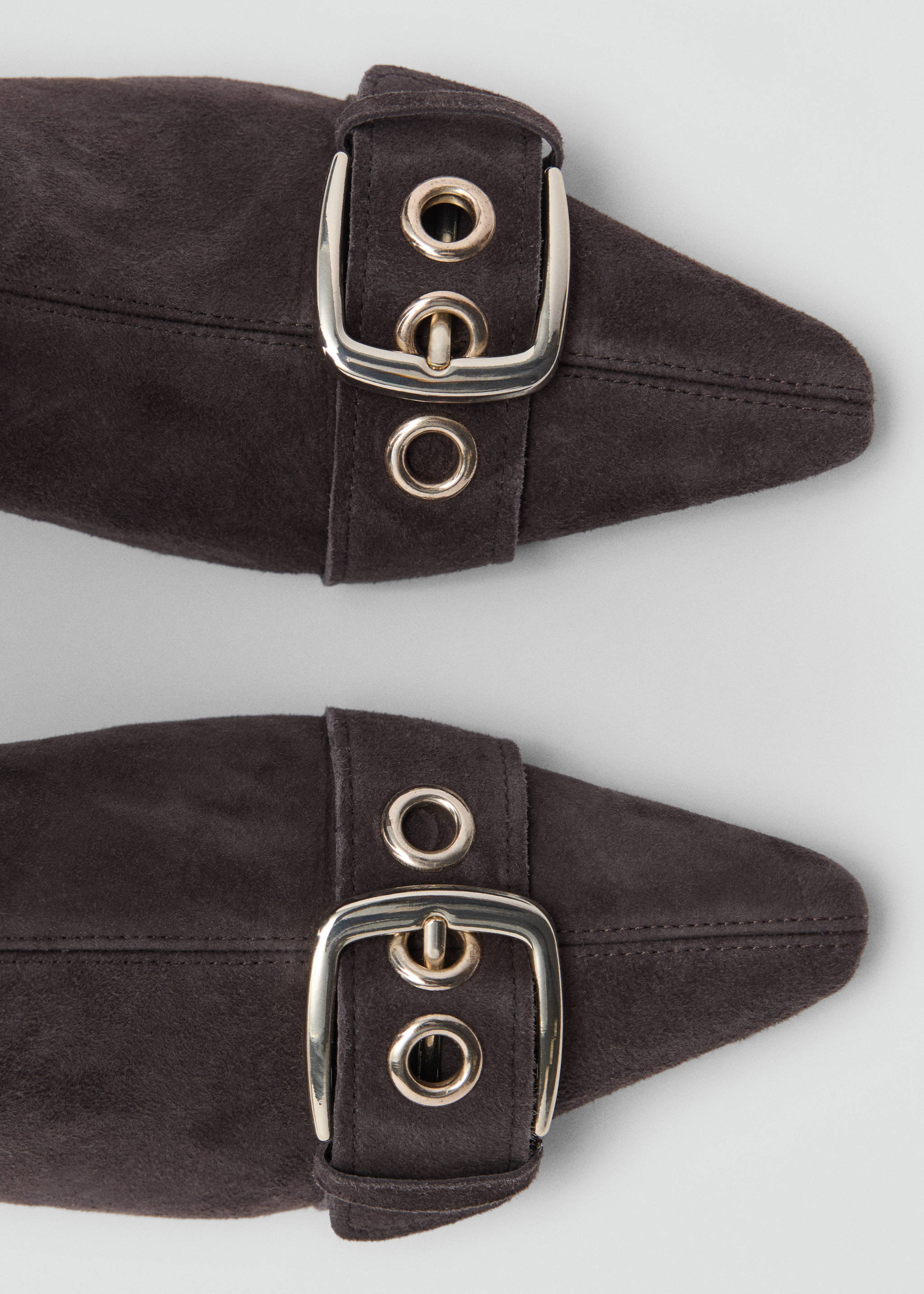 Suede leather boot with buckle detail - Details of the article 3