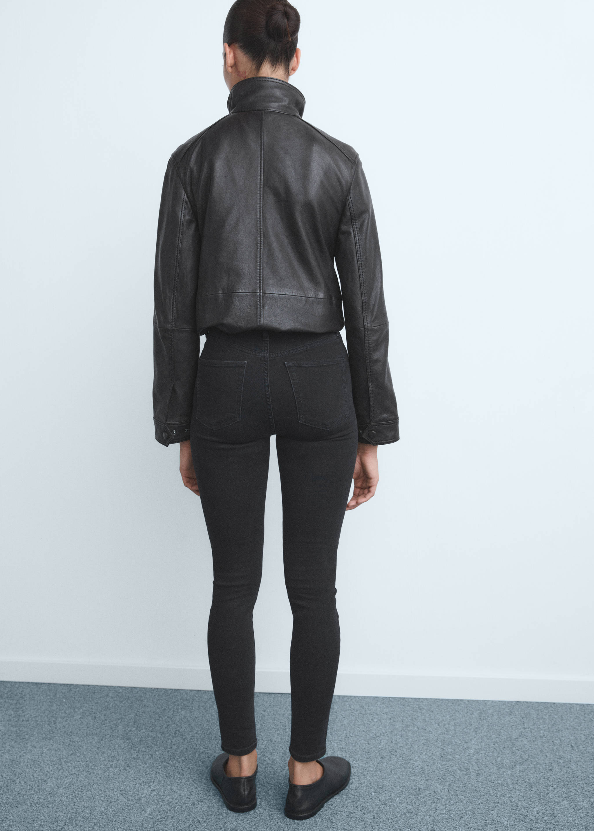 高腰修身牛仔裤 - null