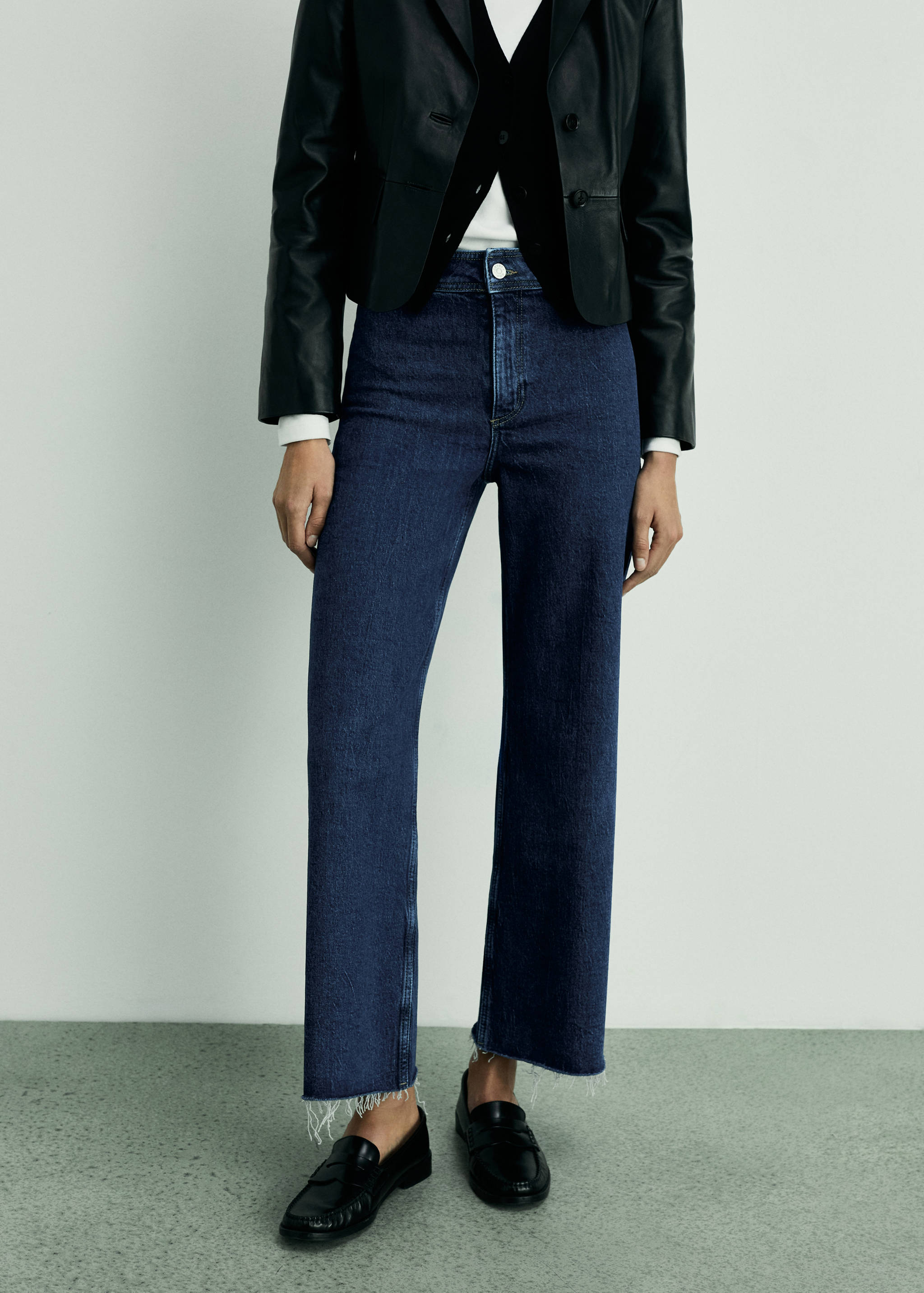 Jean style jupe-culotte Catherin taille haute - Plan moyen