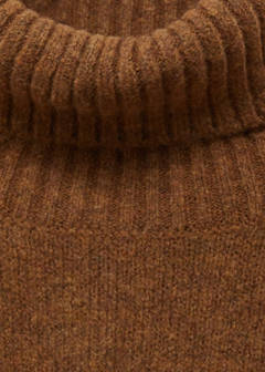 Turtle neck sweater — Chocolate 7