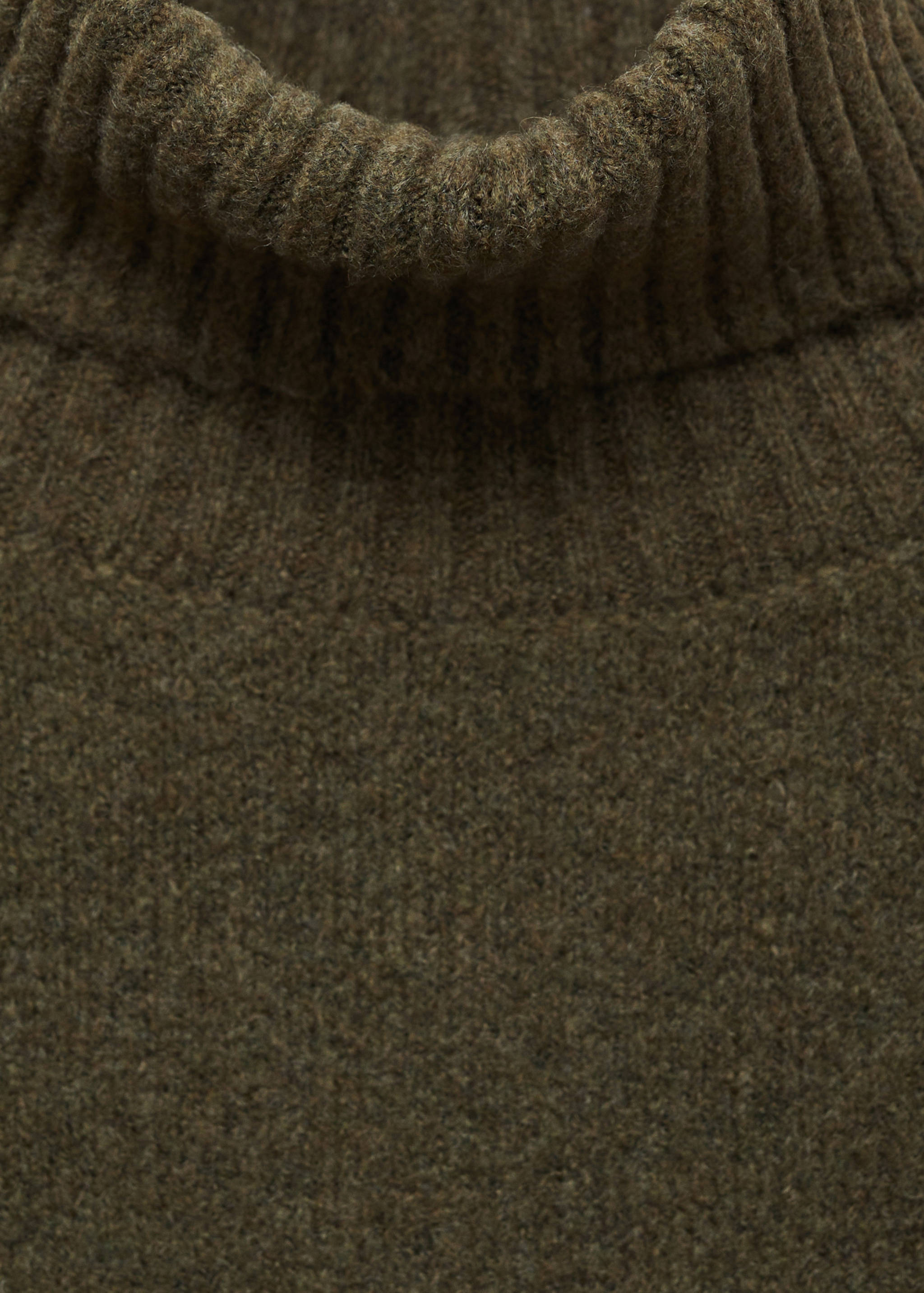 Turtle neck sweater - Details of the article 8