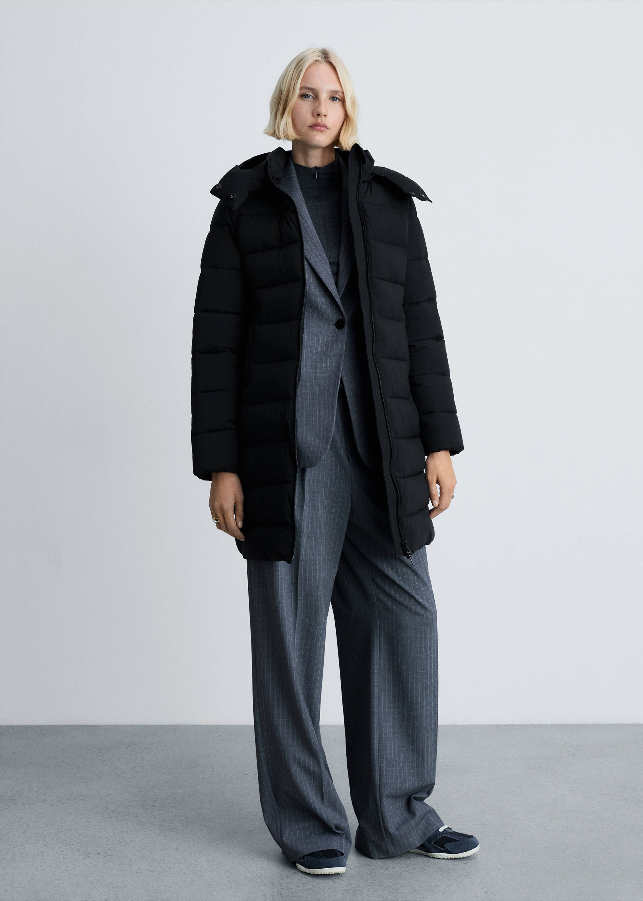 Waterproof padded midi anorak - General plane, Black. Ref: 87010346-00.