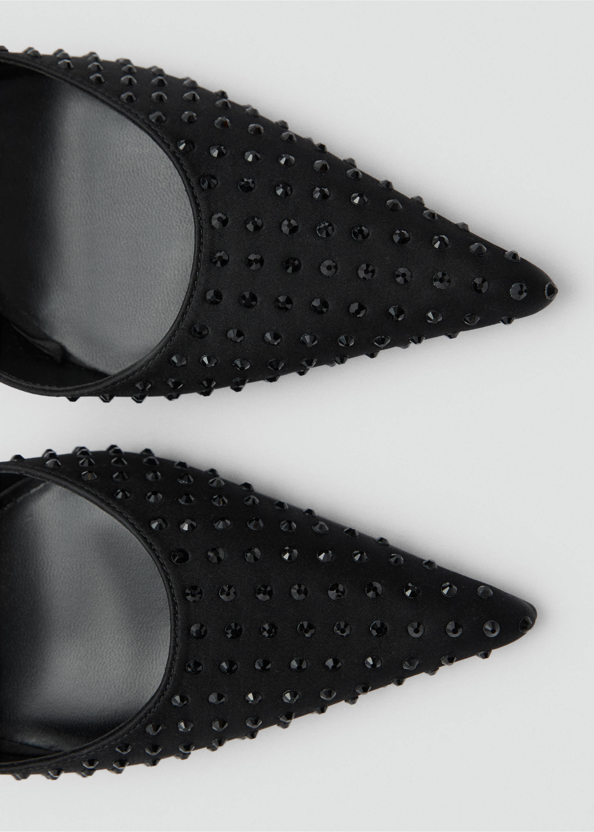 Crystal heel shoe - Details of the article 2, Black. Ref: 87010362-00.