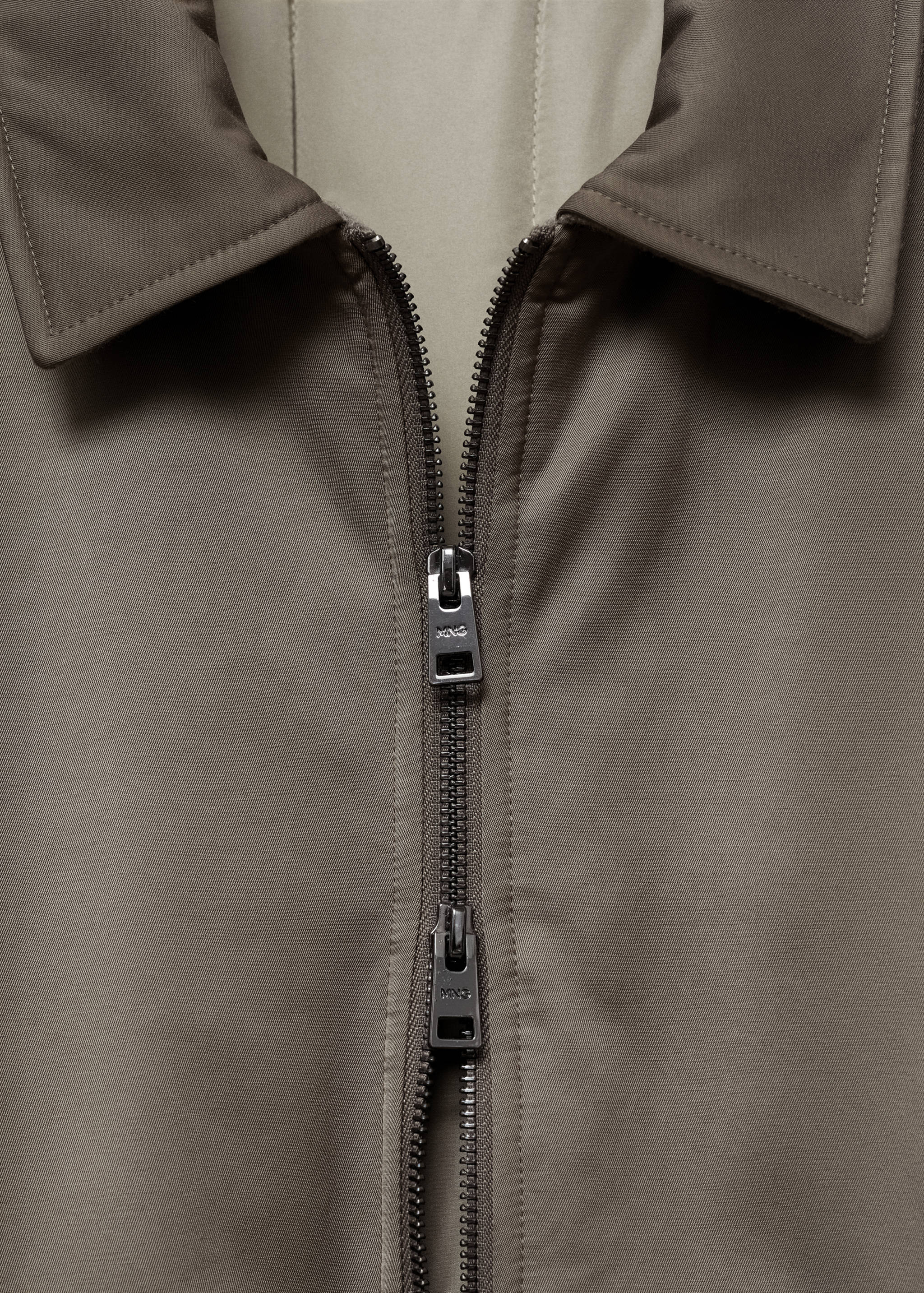 Quilted water repellent jacket - Details of the article 8