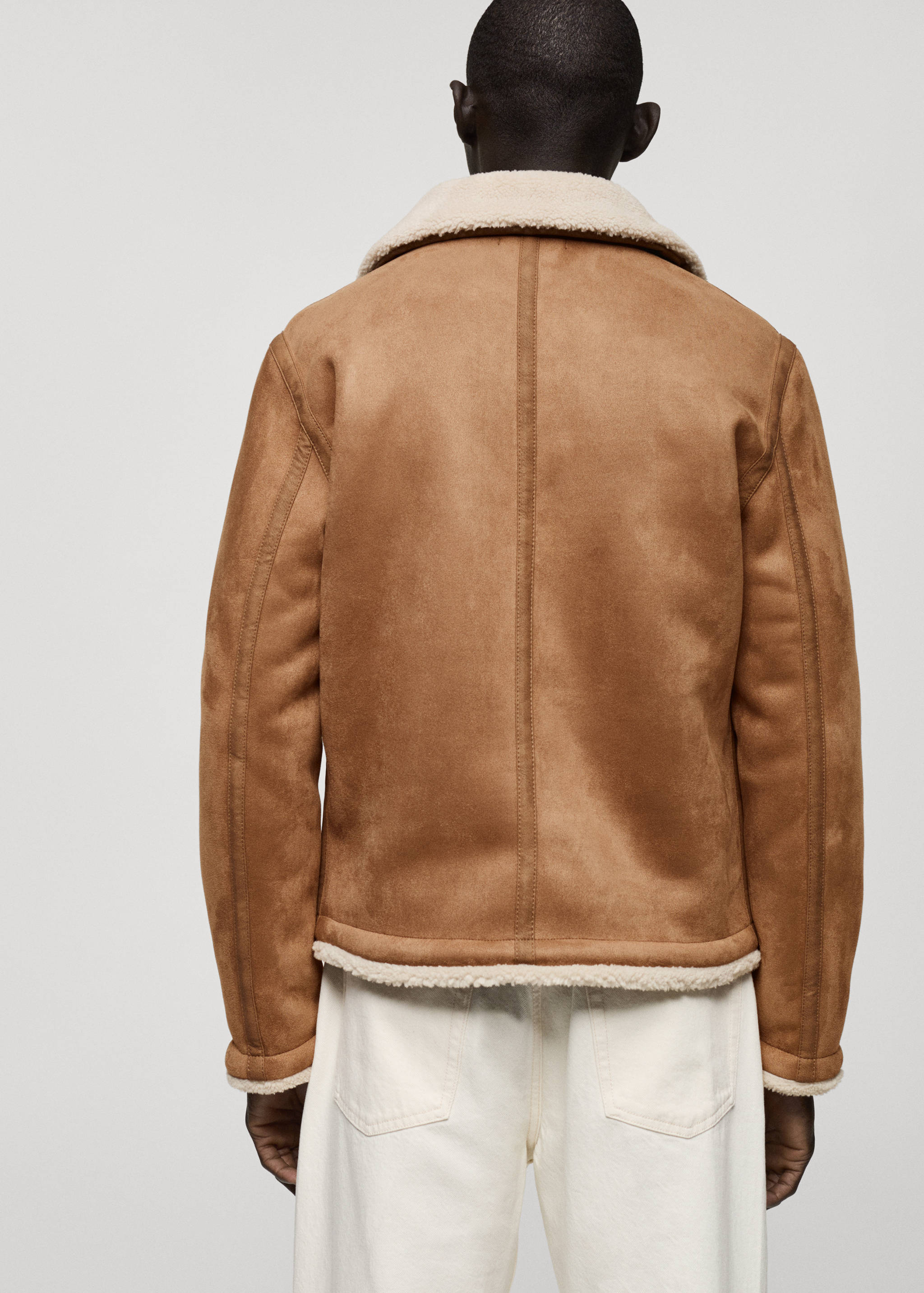 Double face jacket with sheepskin details - Reverse of the article
