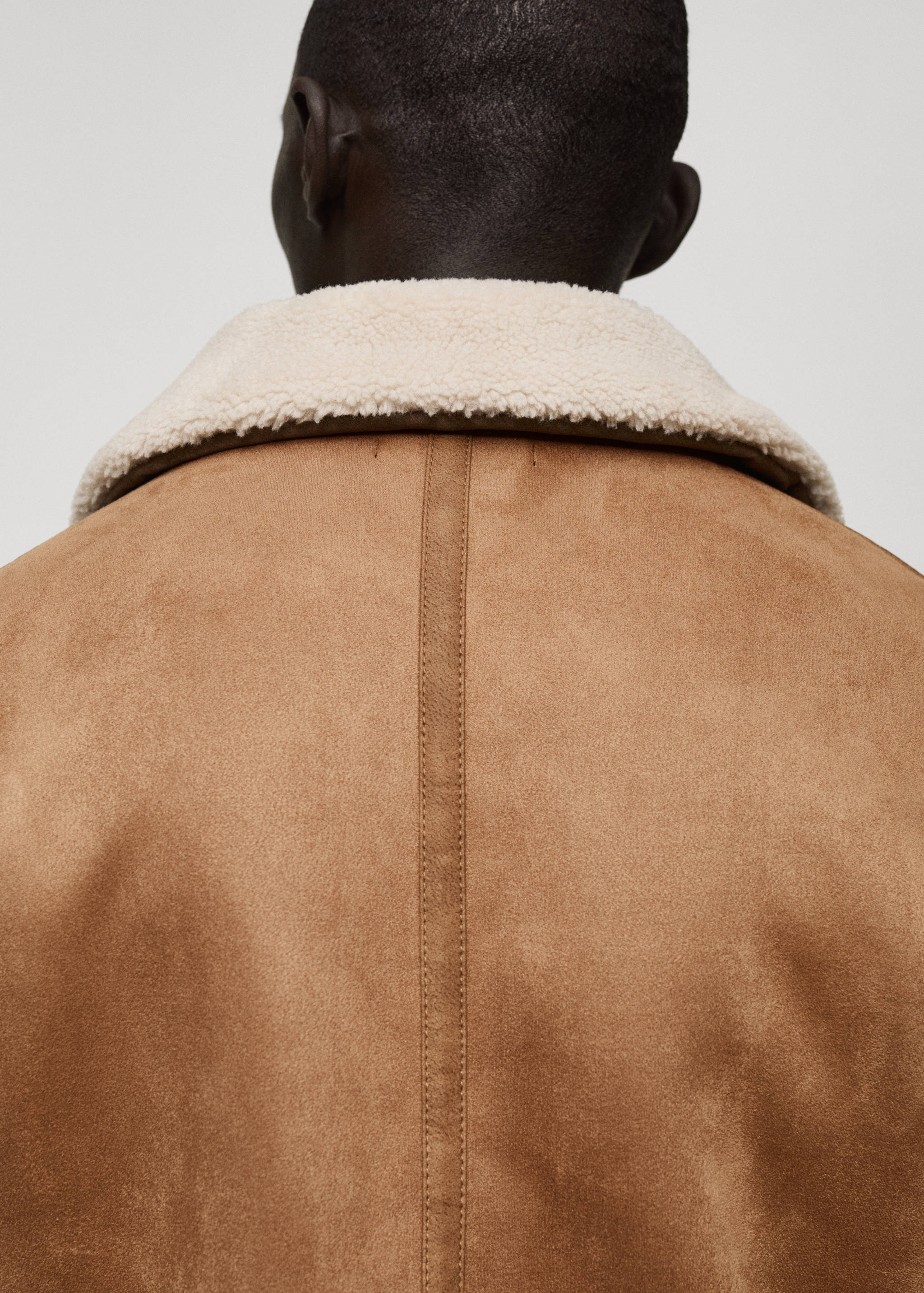 Double face jacket with sheepskin details - Details of the article 6