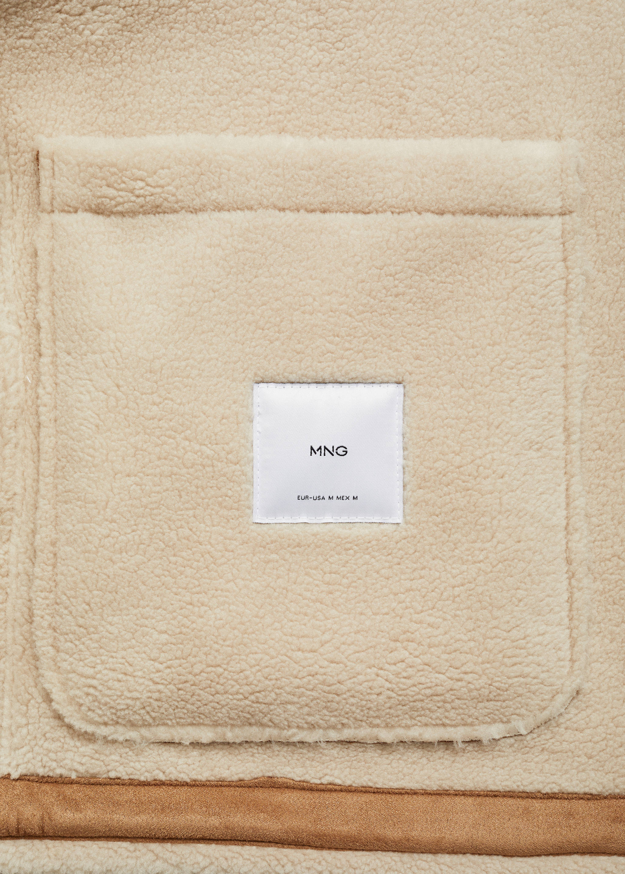 Double face jacket with sheepskin details - Details of the article 0