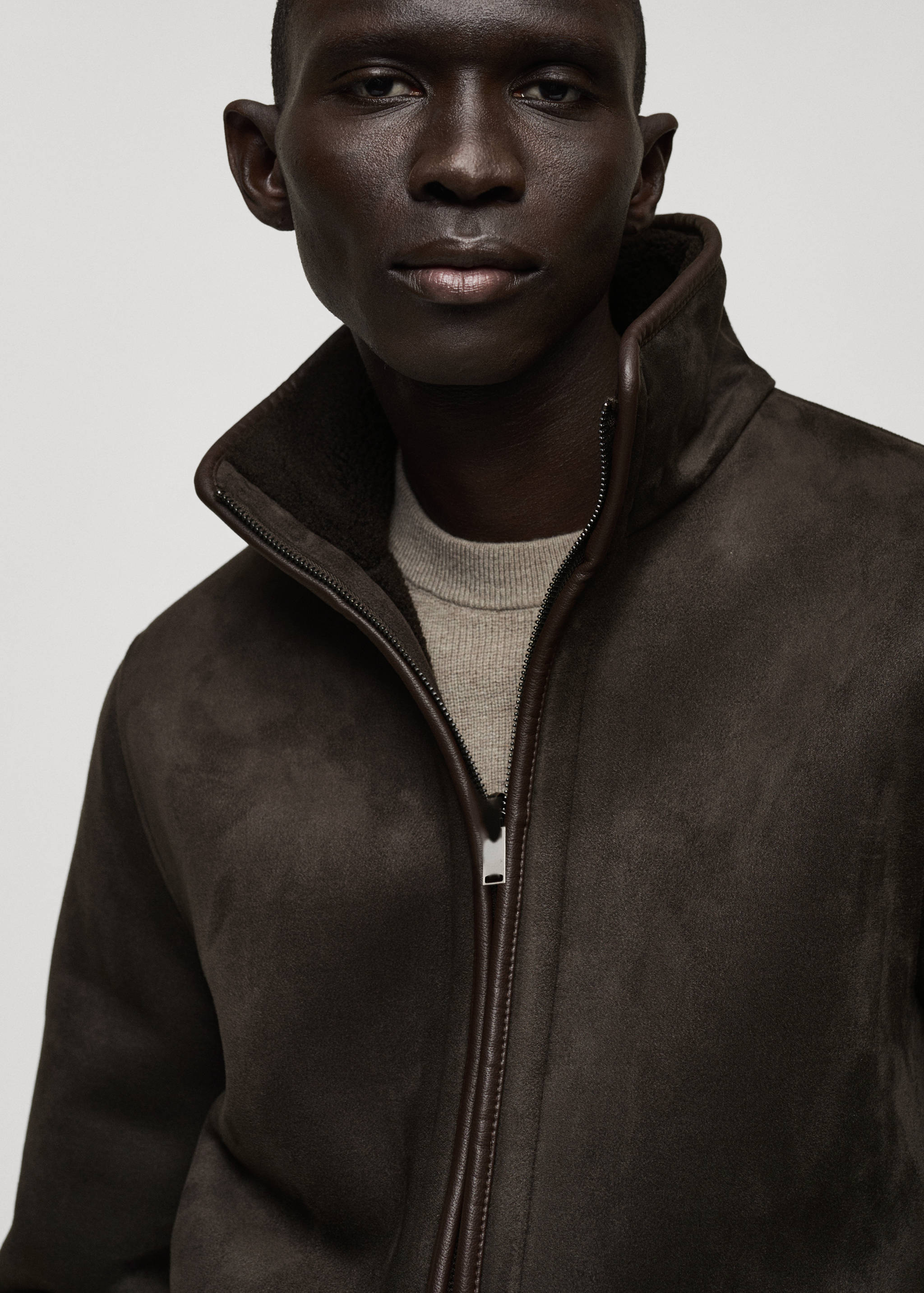 Двусторонняя куртка из искусственной овчины - Деталь изделия 1