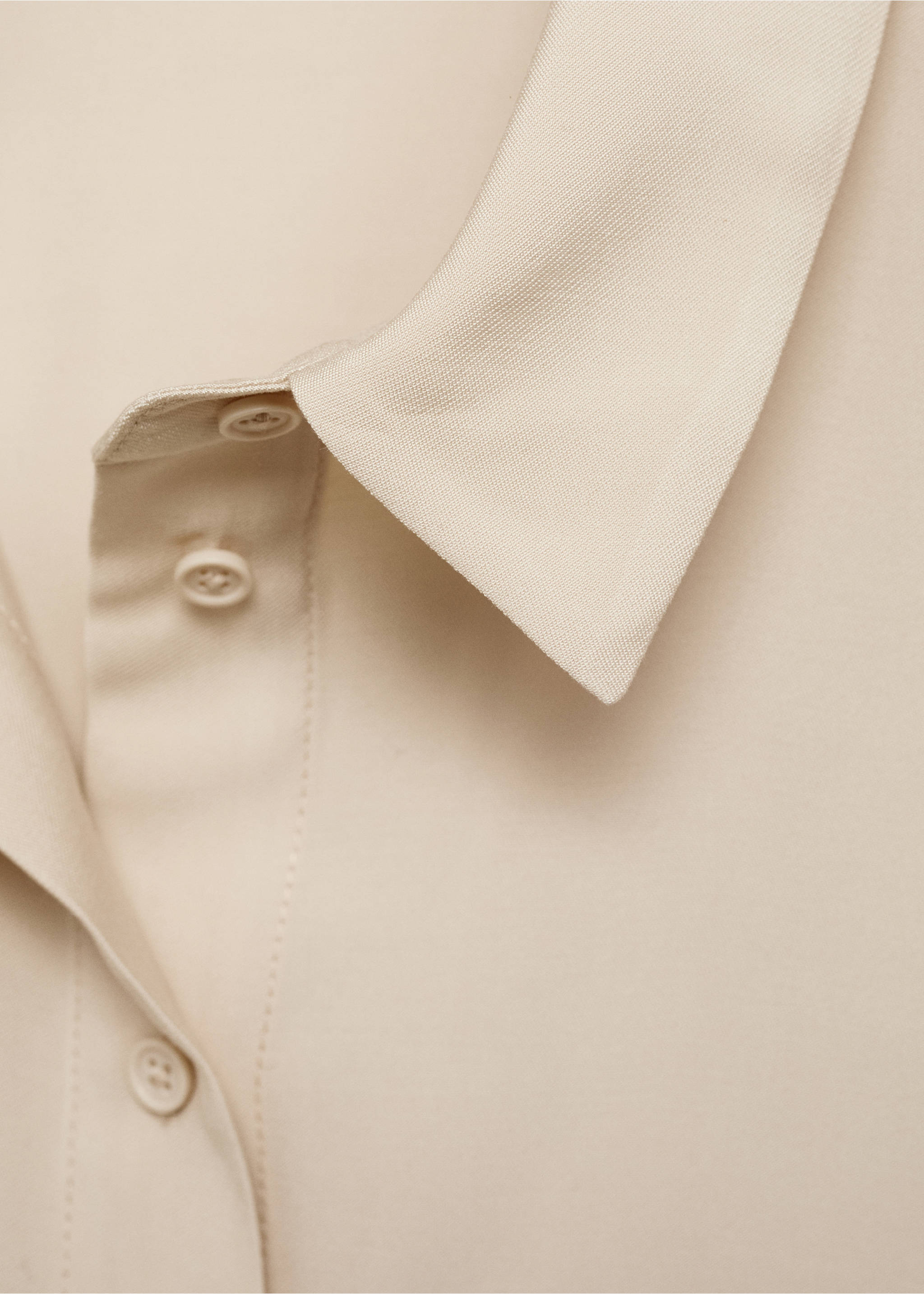 Short sleeve fluid shirt - Details of the article 8, Beige. Ref: 87010592-00.