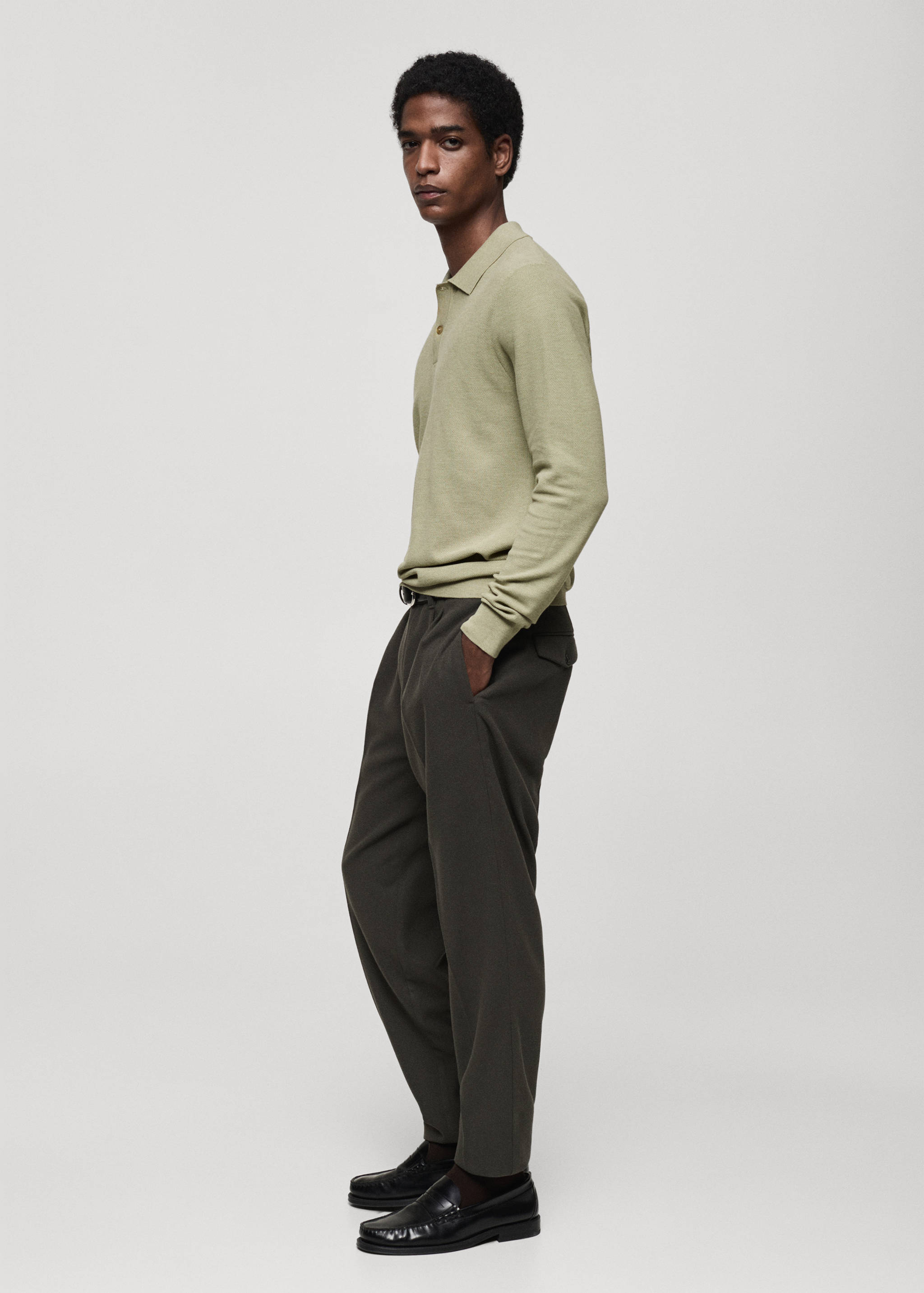 Micro-structured cotton knitted polo shirt - Details of the article 2