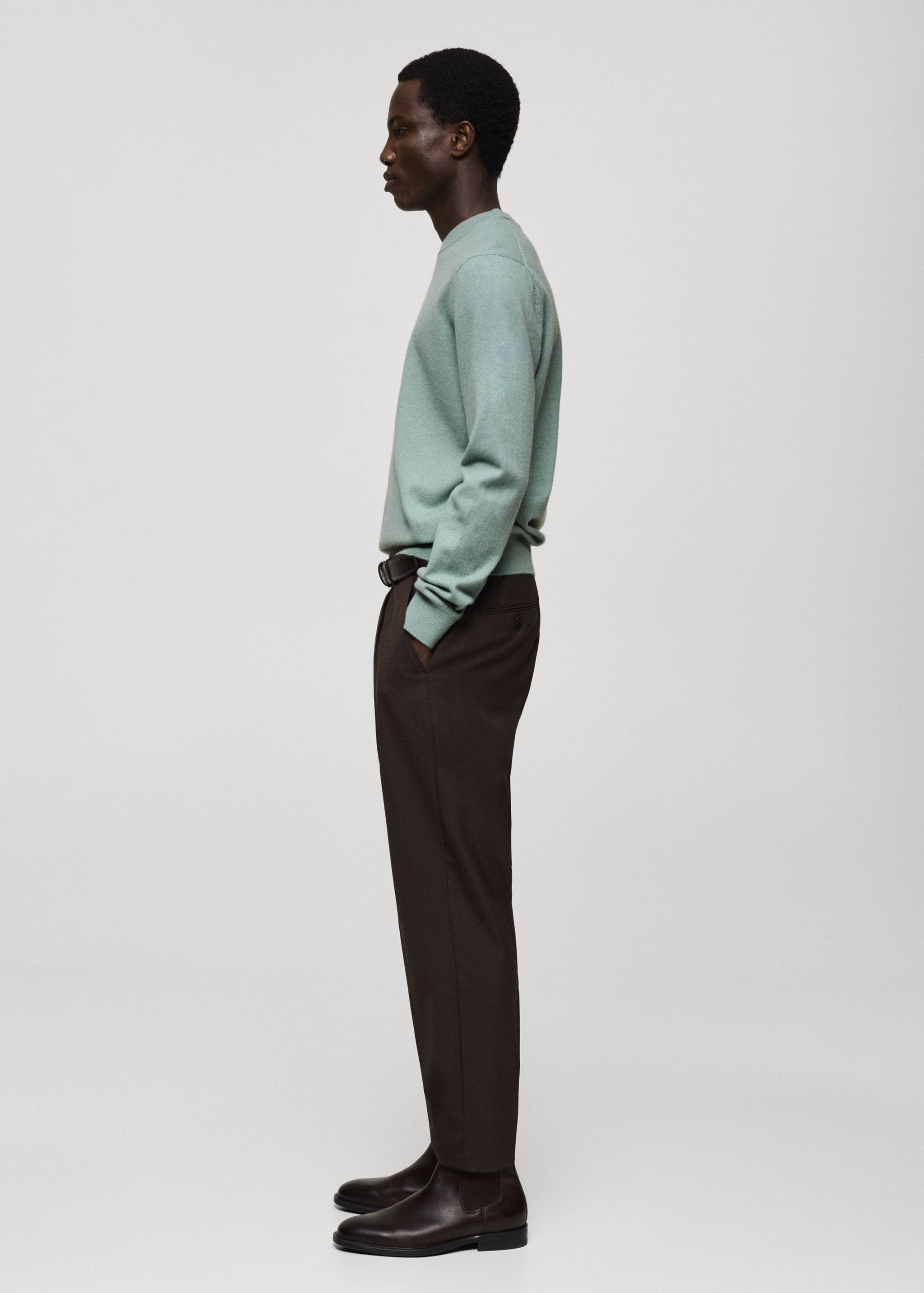 100% cashmere regular-fit sweater - Details of the article 2