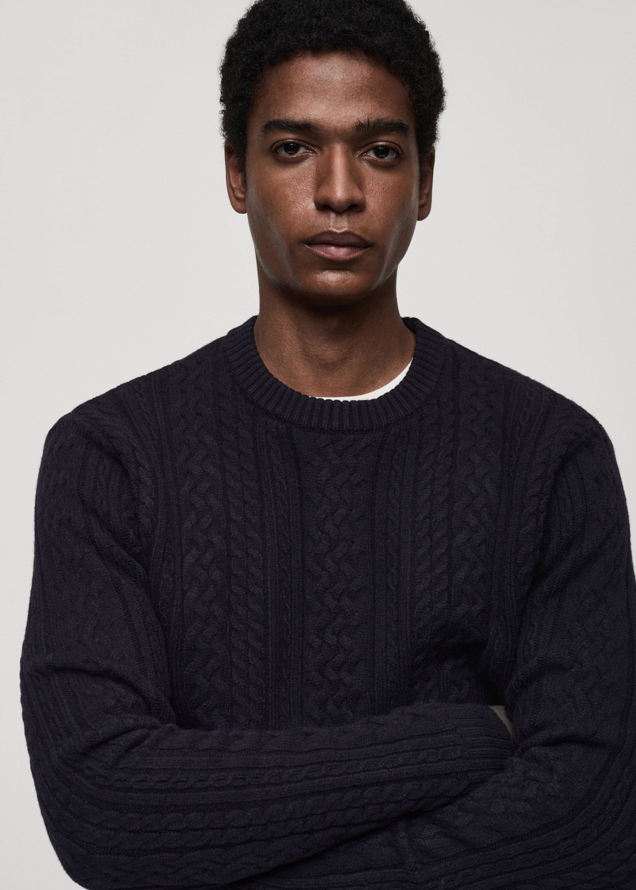 Braided knitted sweater - Details of the article 1