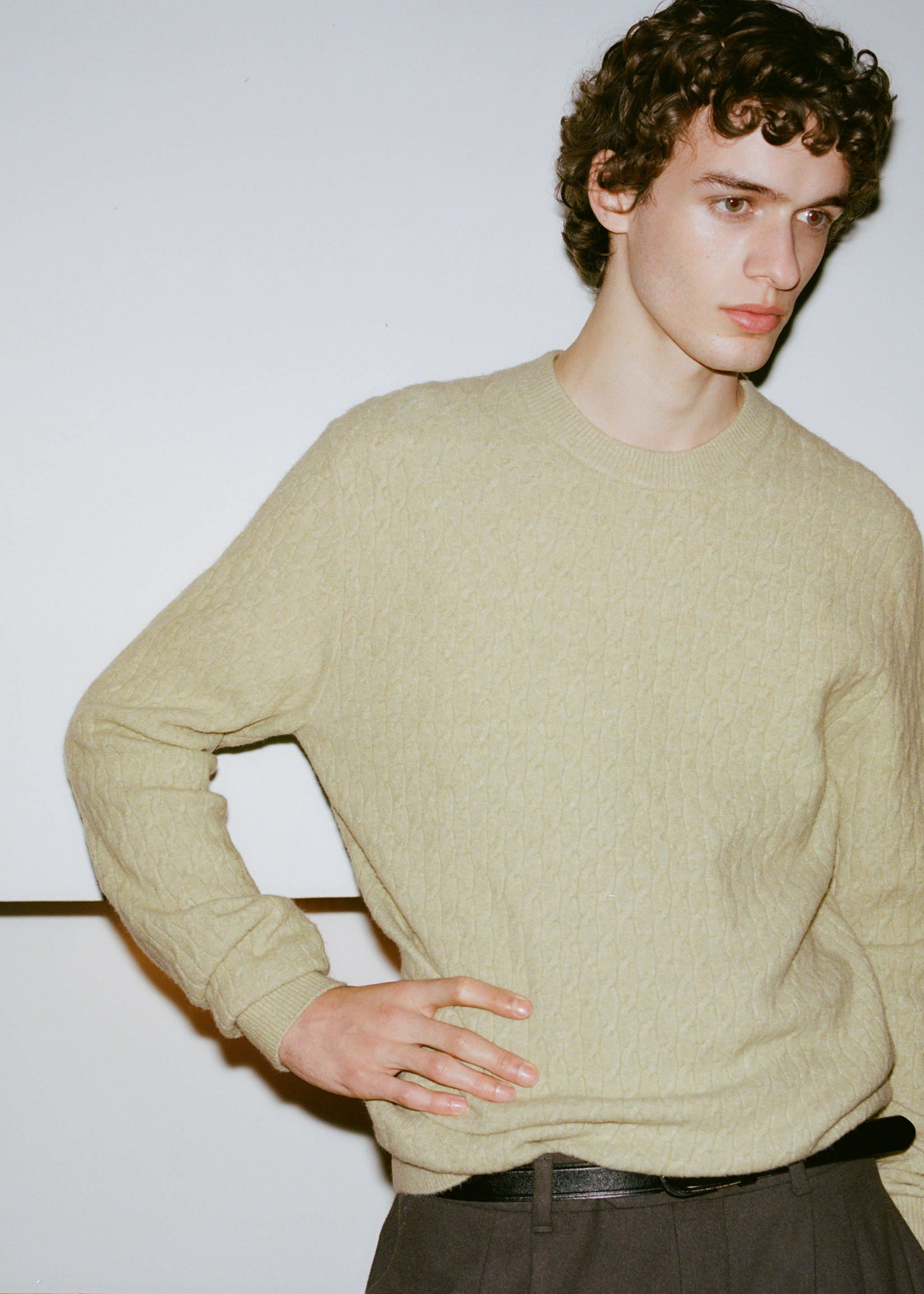 Braided knitted sweater - Details of the article 3