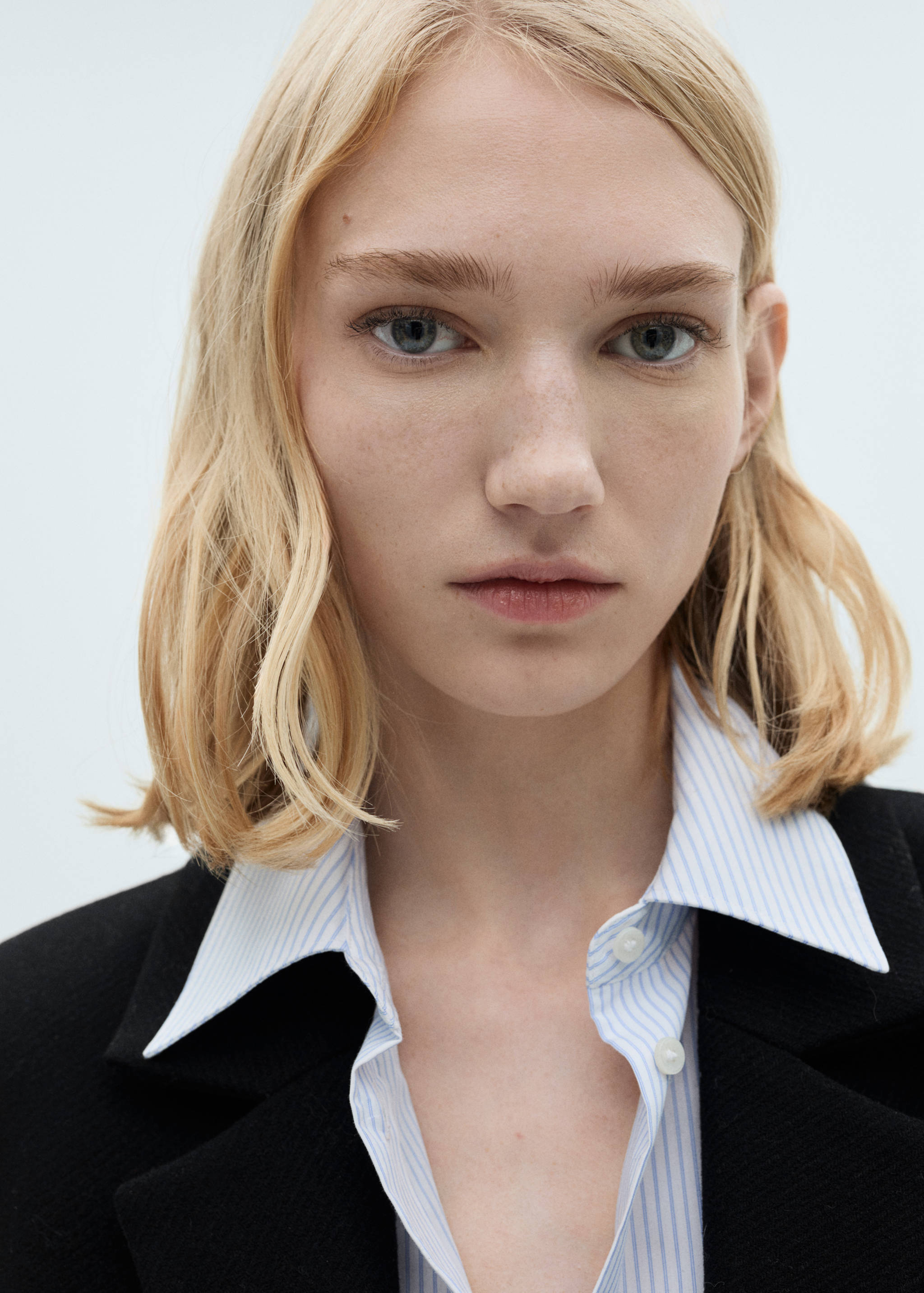 Long structured wool coat - Details of the article 1