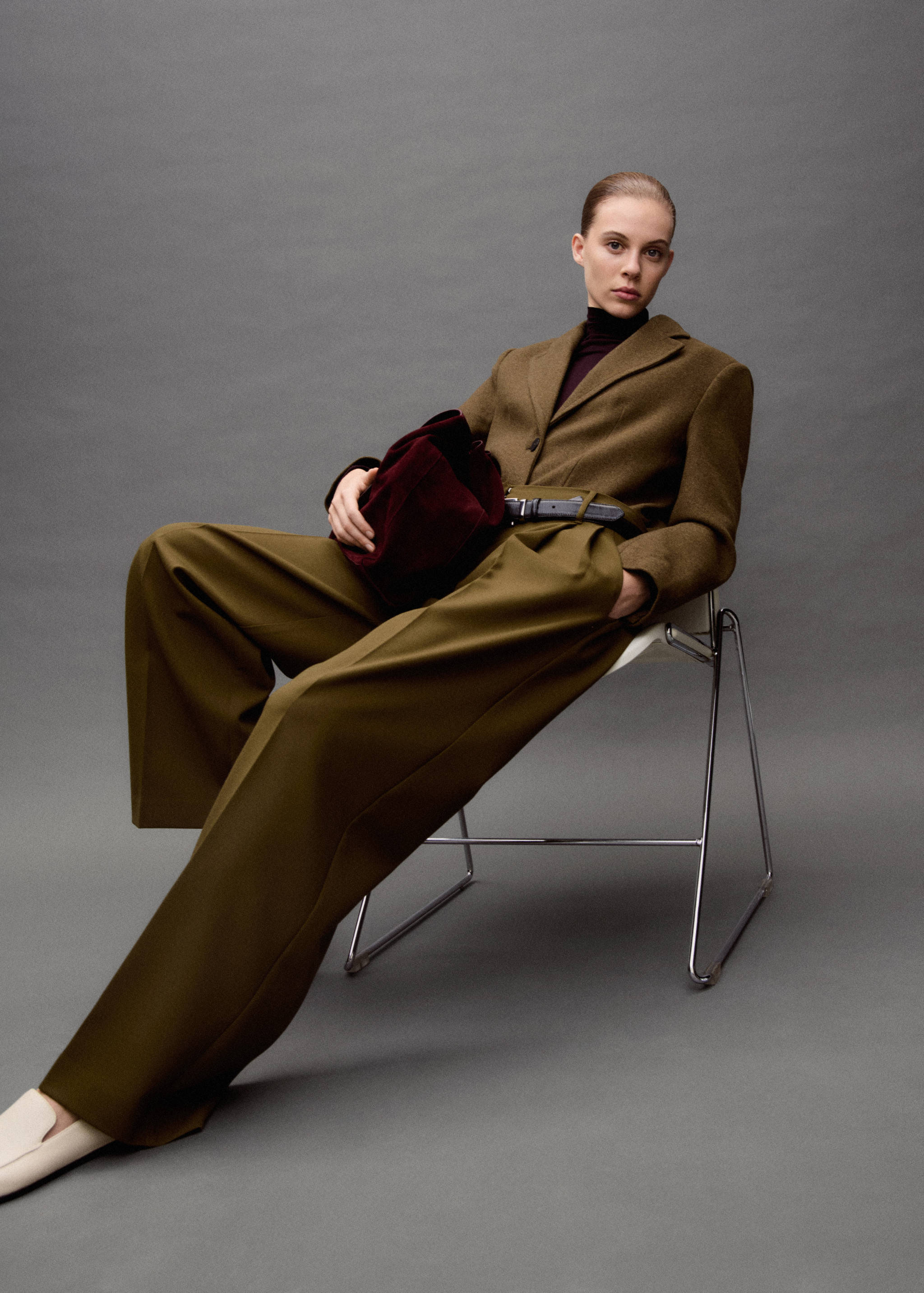 Pantalon droit pinces - Détail de l'article 7