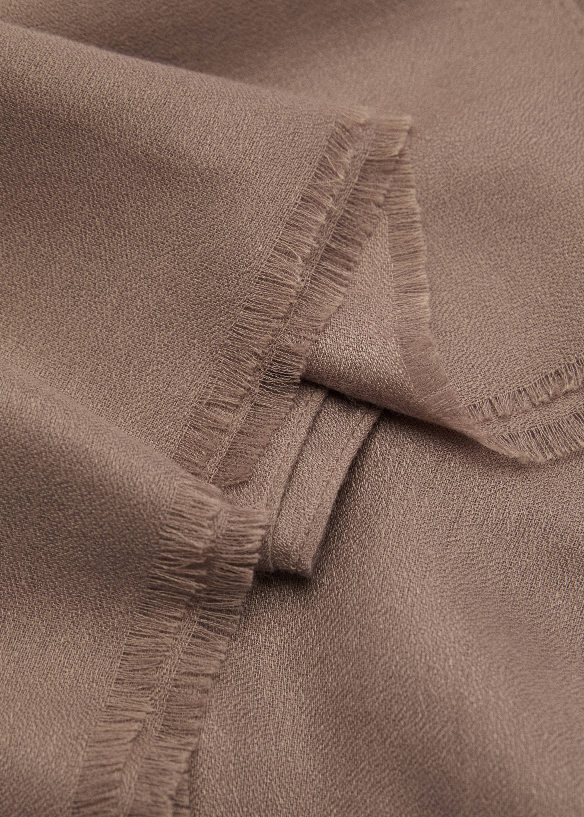 Fular liso - Plano medio