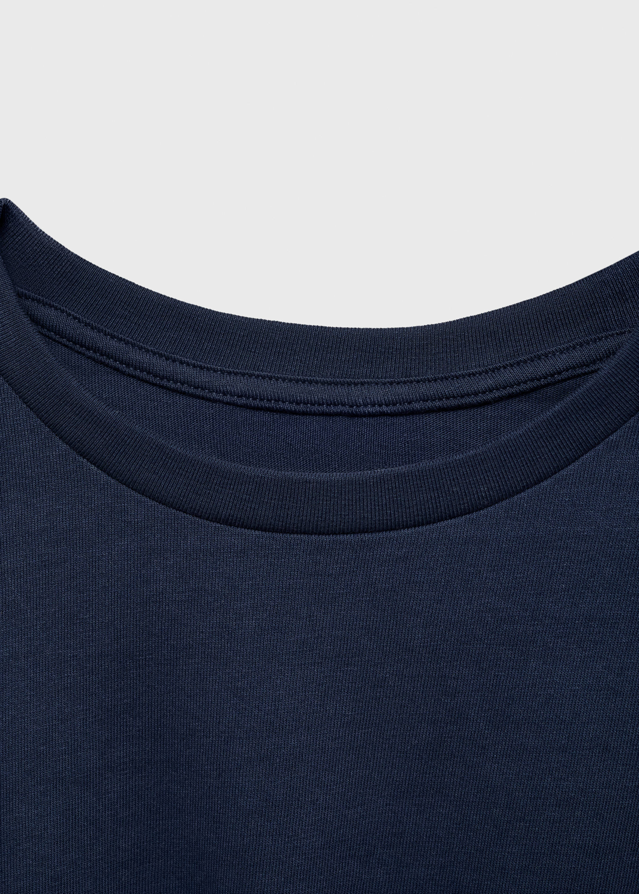 T-shirt with gathered waist - Details of the article 8
