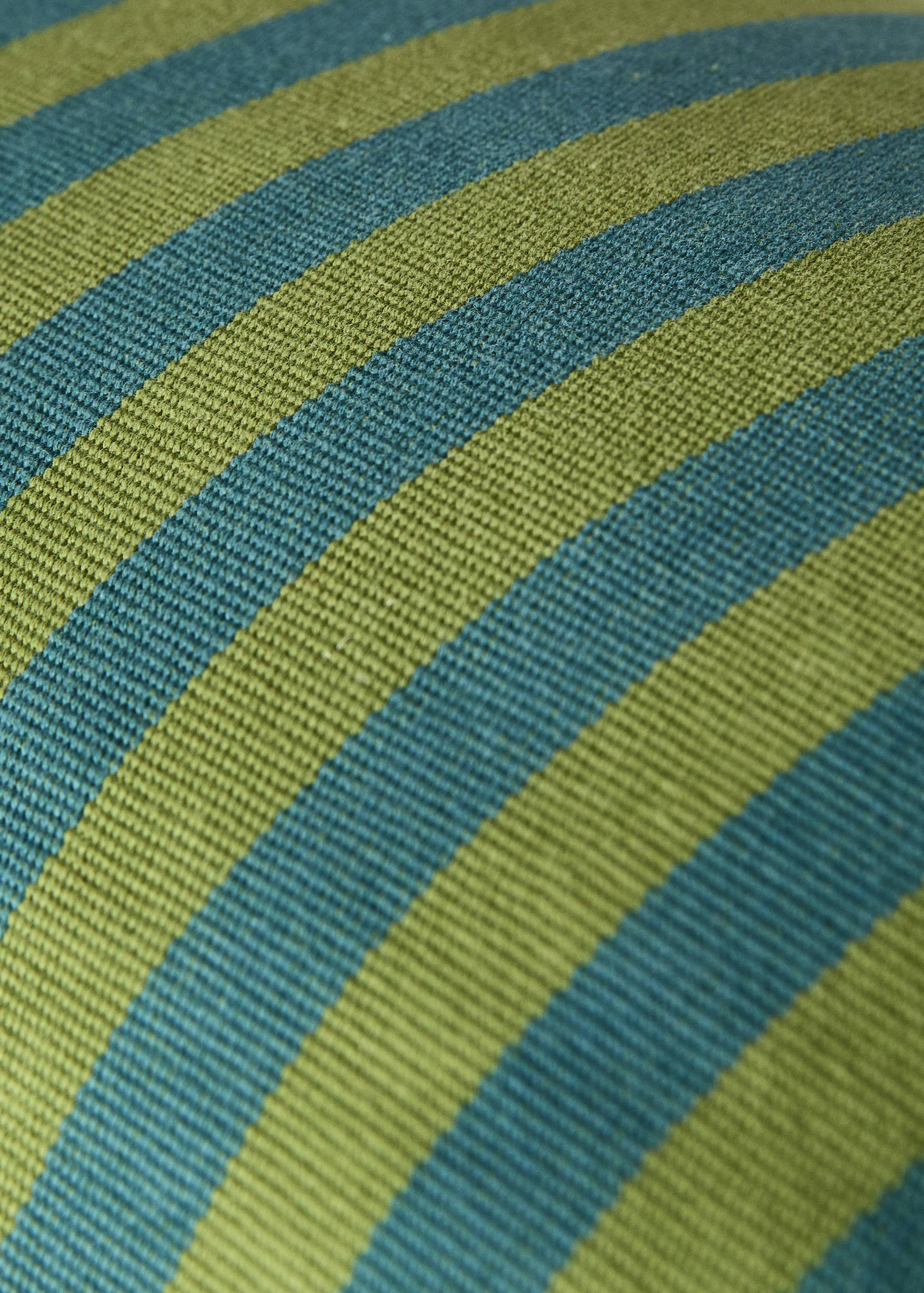 Kuddfodral i bomull med vävd rand 30x50 cm - Detaljer om artikeln 2