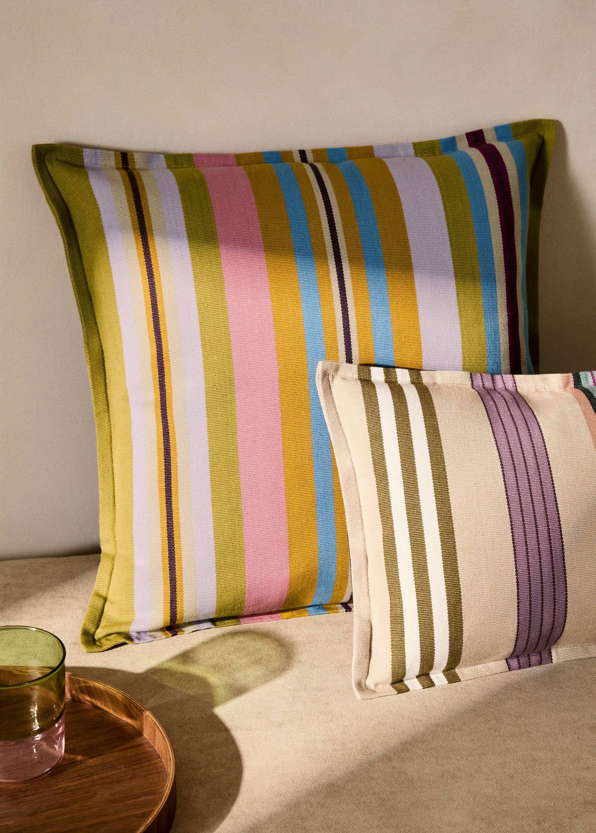 Cotton cushion cover with woven stripe 50x50cm - General plane