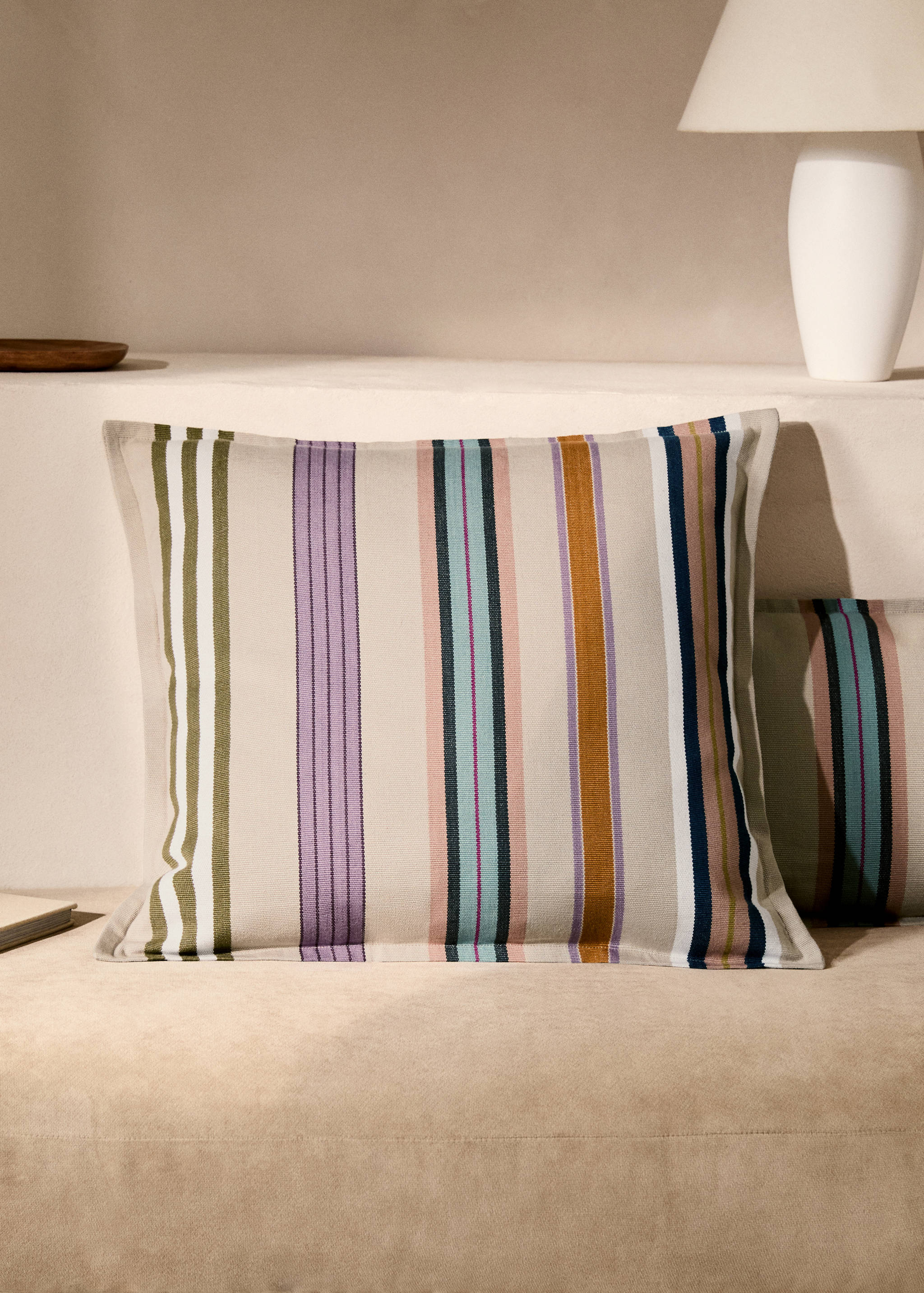 Cotton cushion cover with woven stripe 50x50cm - General plane
