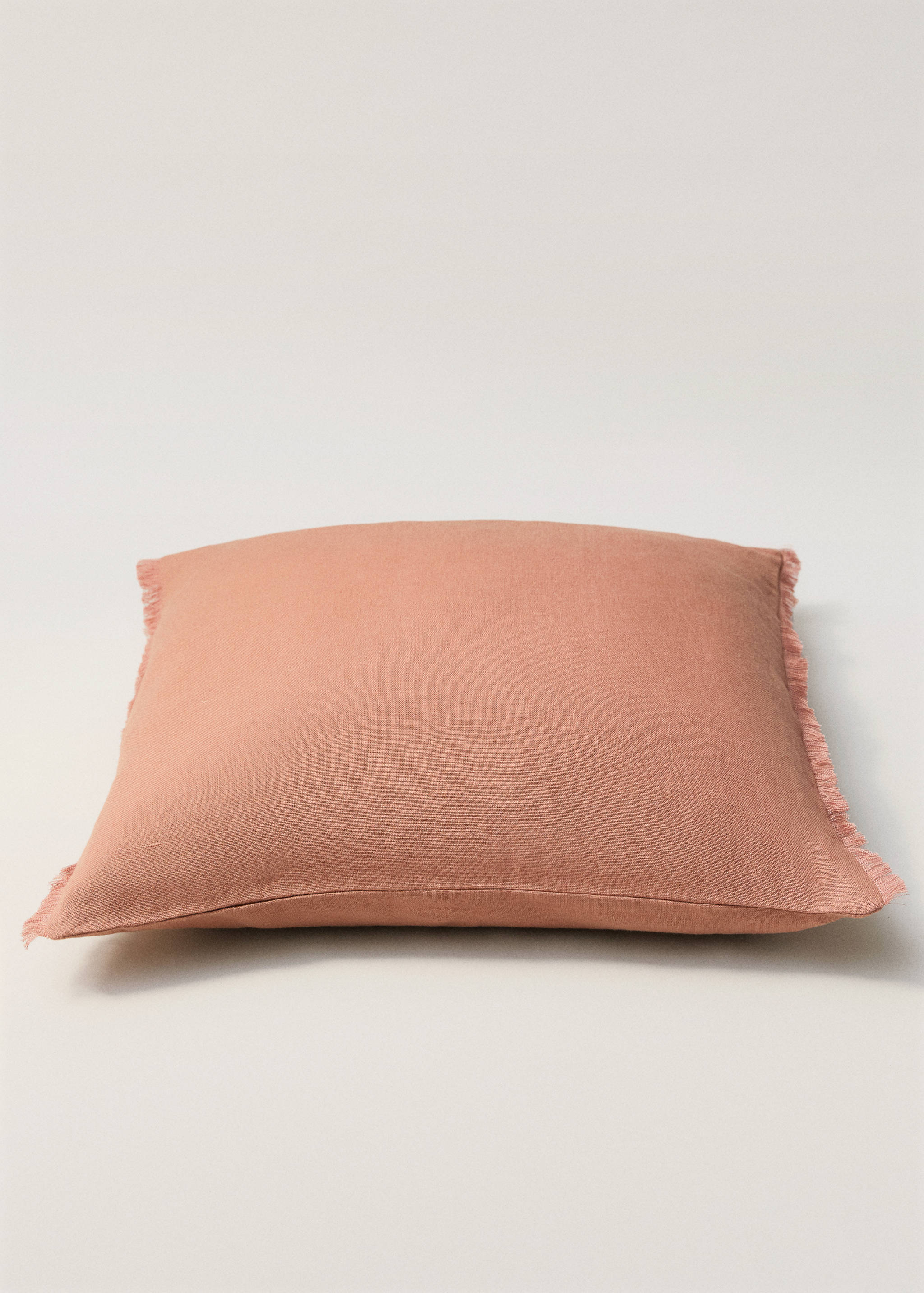 Linen cushion cover with fringes 50x50 cm - Details of the article 8