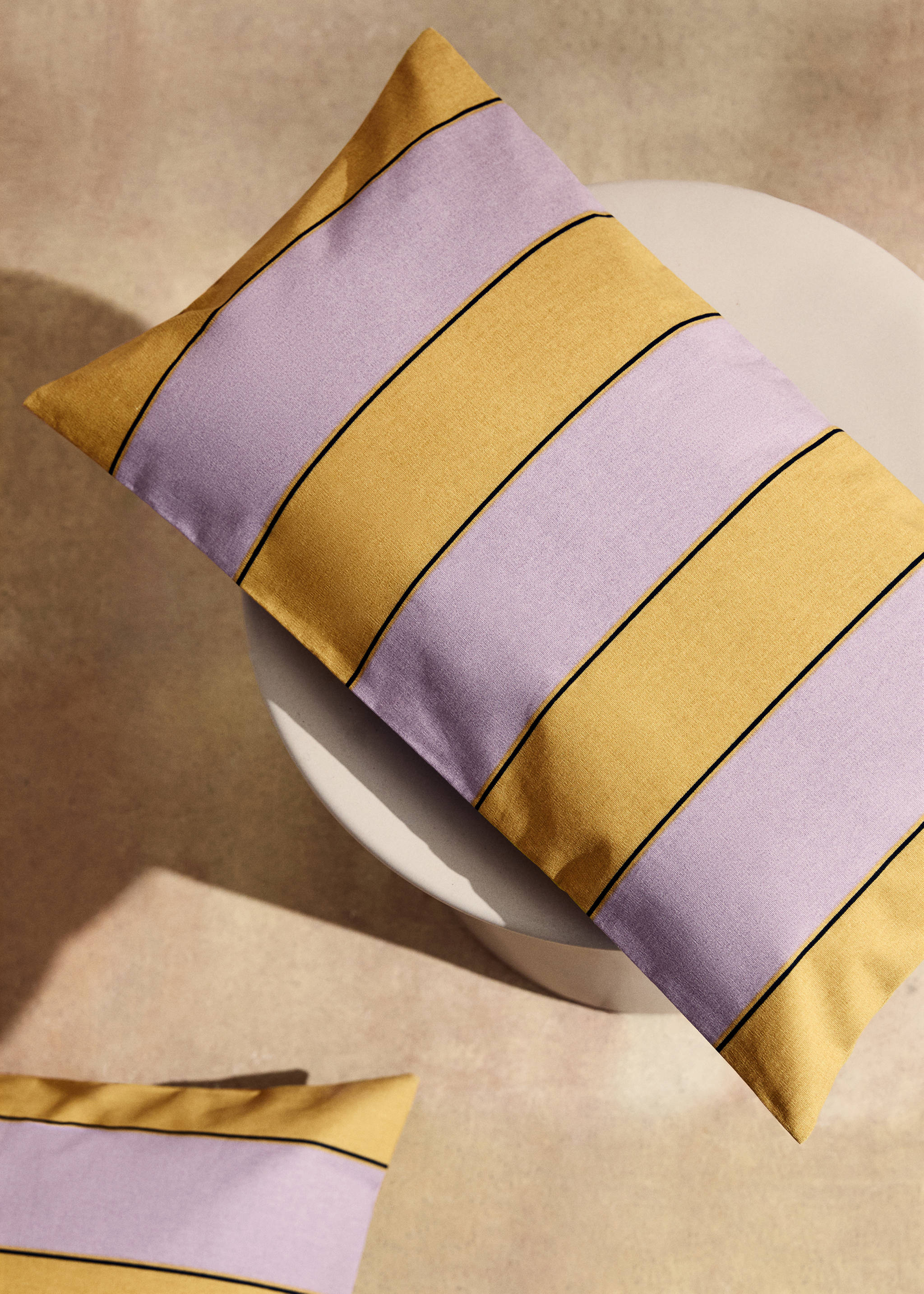 Waterproof striped cushion cover 30x50 cm - General plane