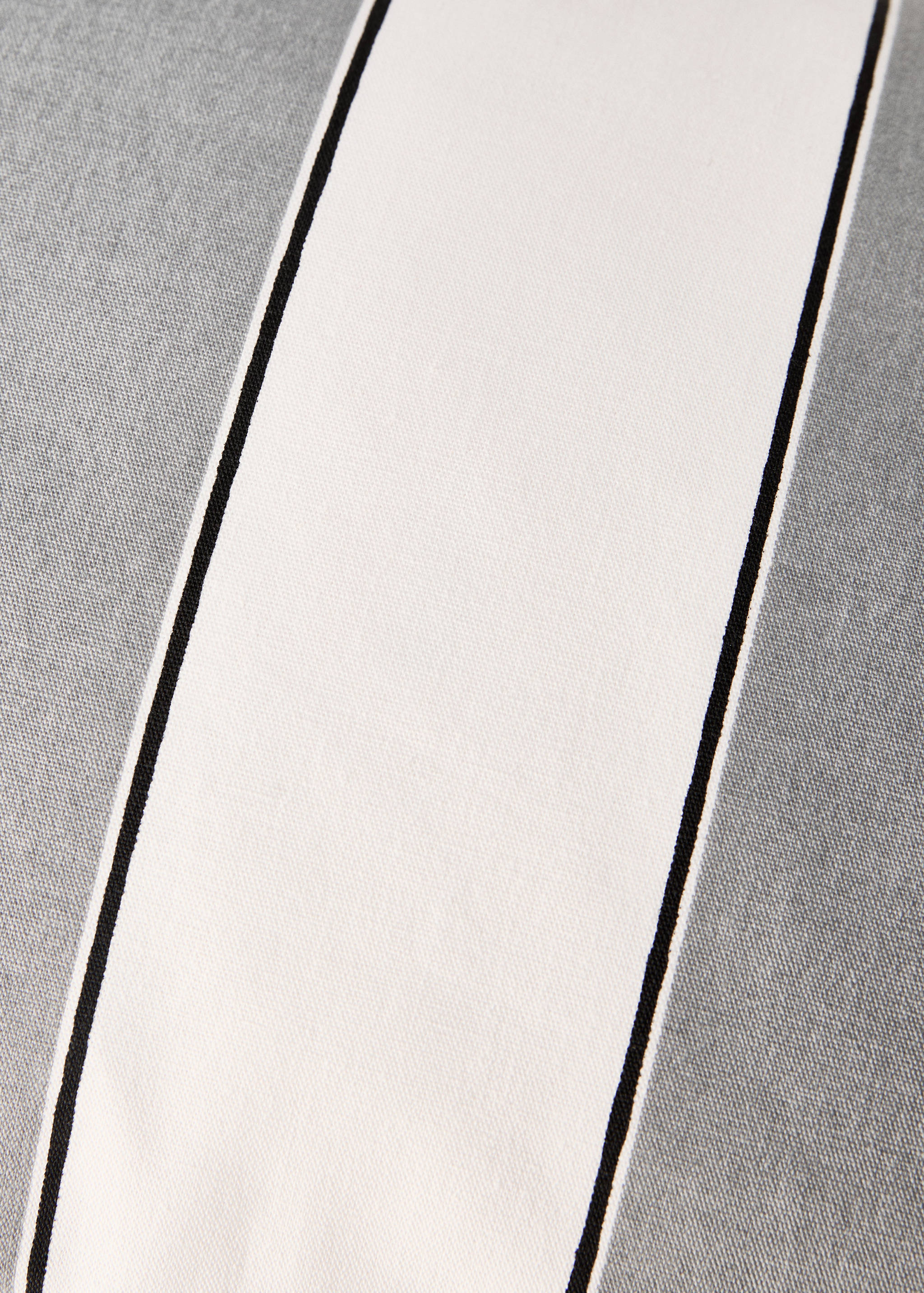Waterproof striped cushion cover 30x50 cm - Details of the article 3
