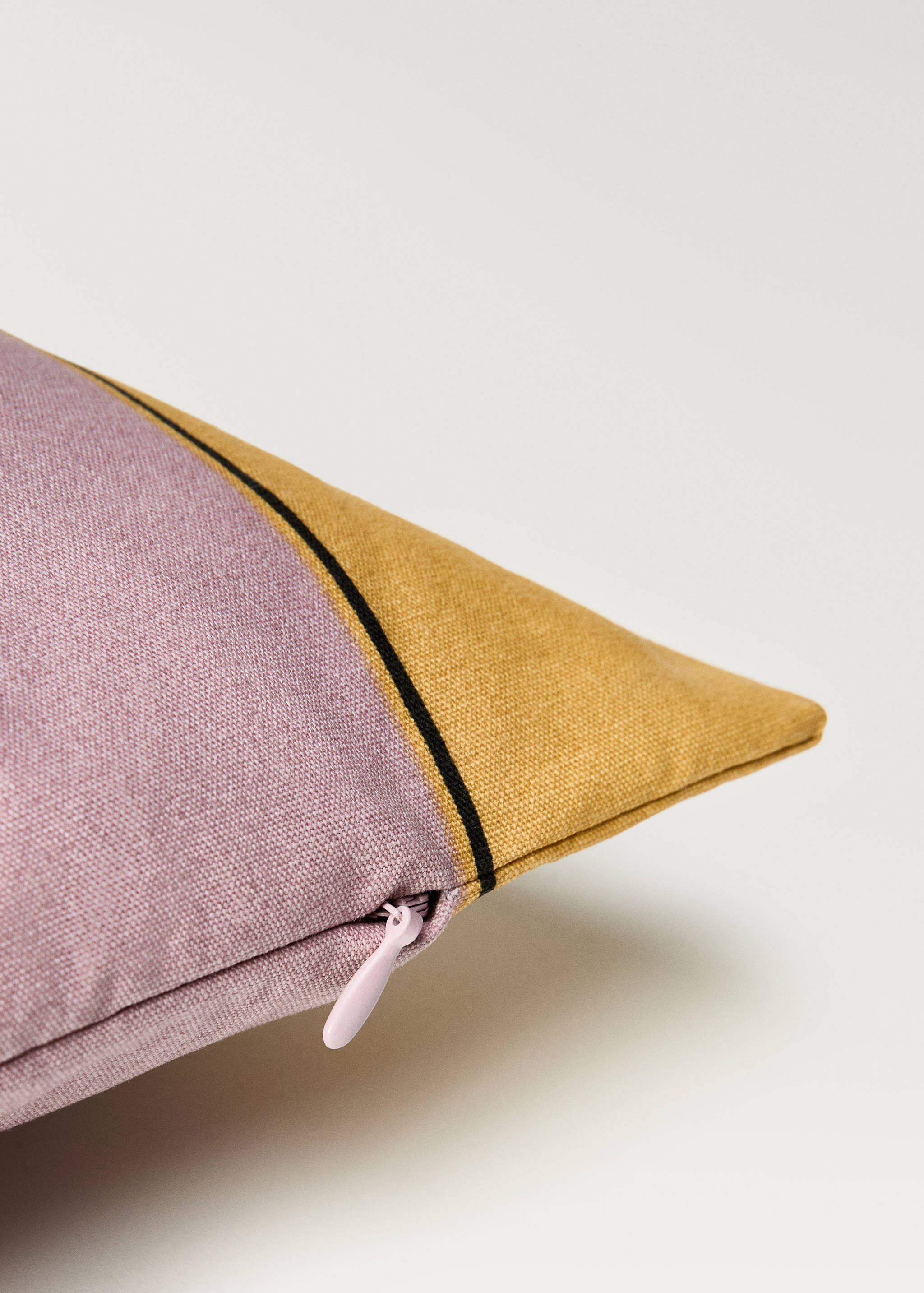 Waterproof striped cushion cover 50x50 cm - Details of the article 2