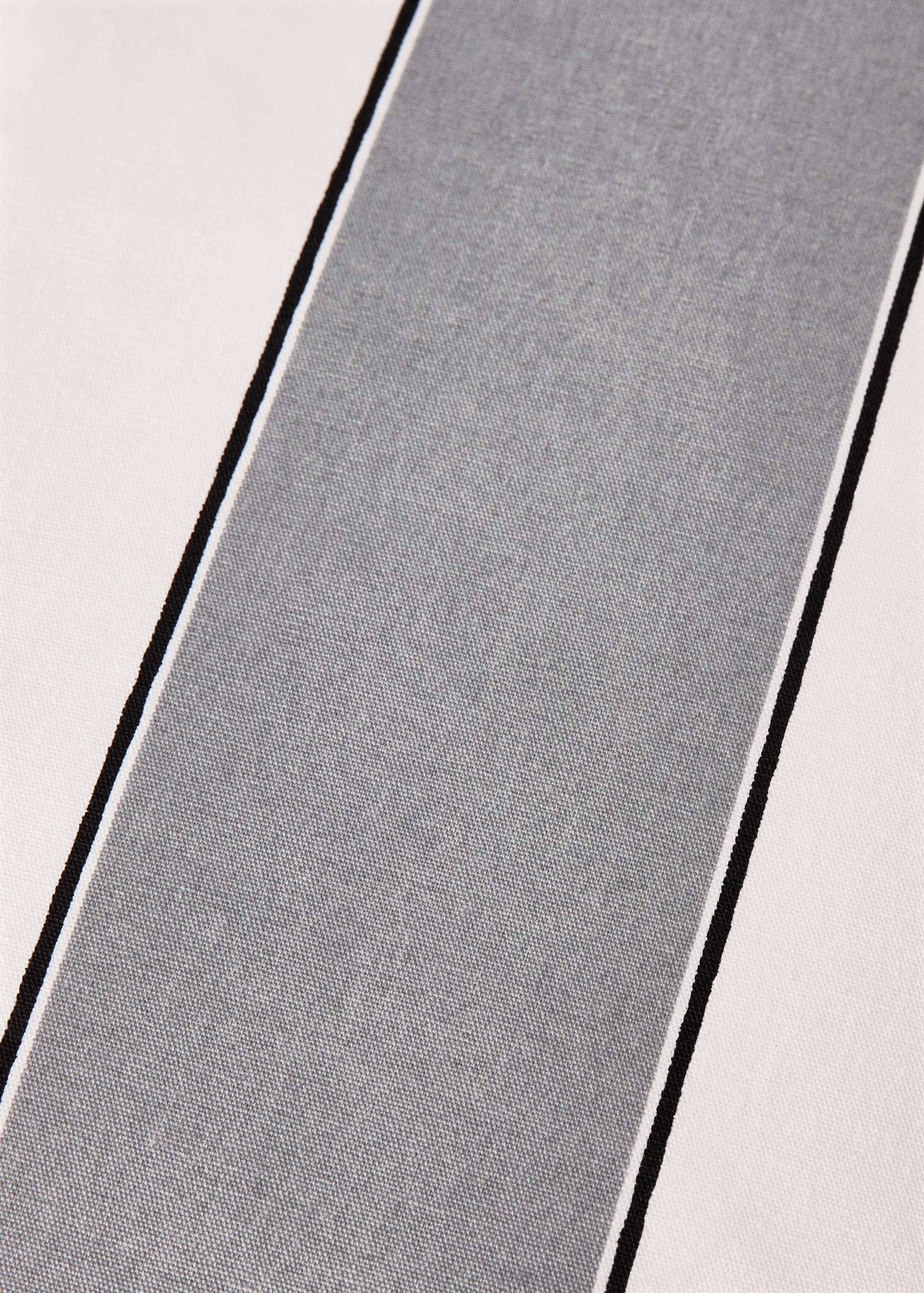 Waterproof striped cushion cover 50x50 cm - Details of the article 3