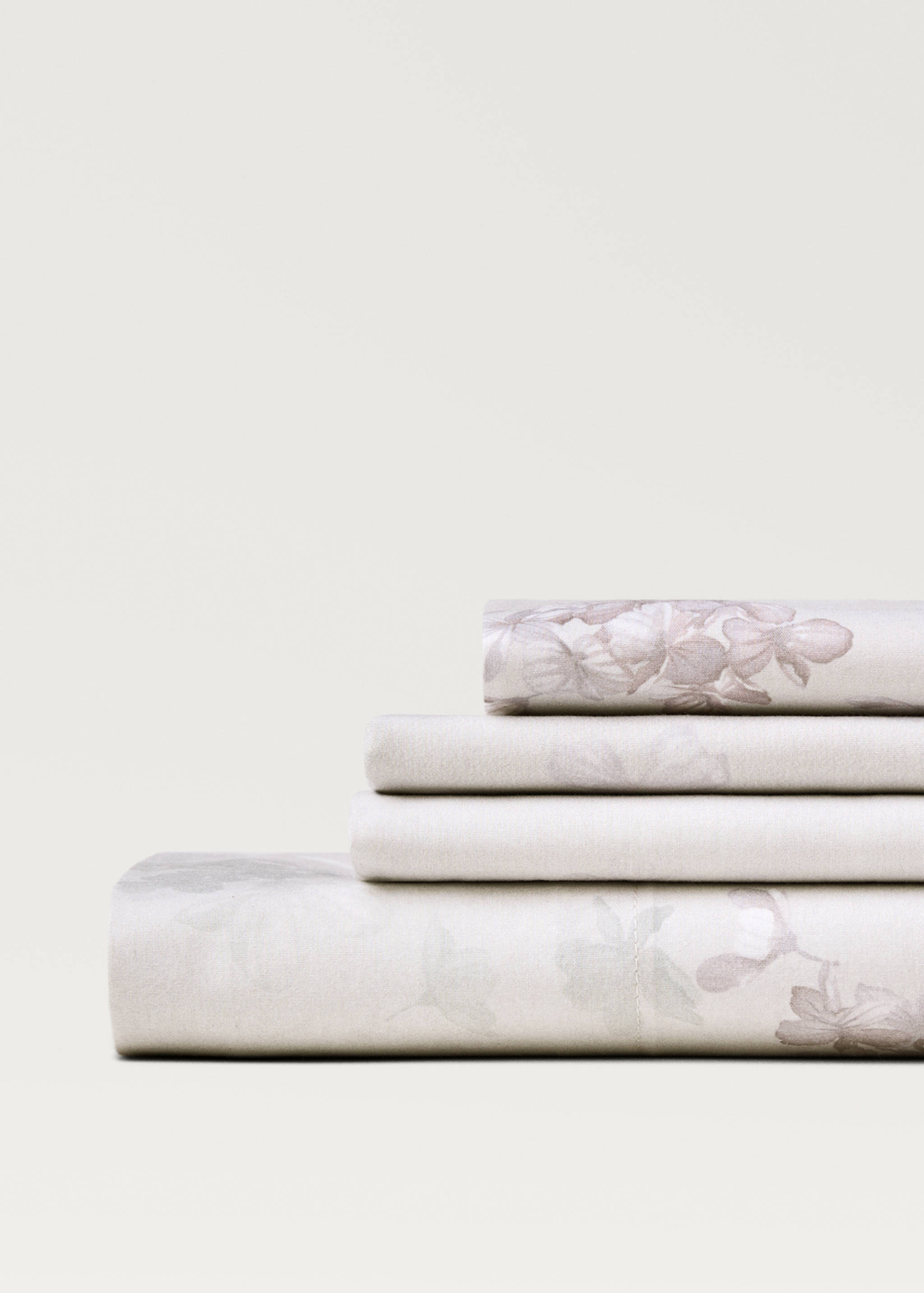Oberlaken aus Baumwoll-Perkal mit romantischem Blumenprint für 130/140 cm Bett - Detail des Artikels 2