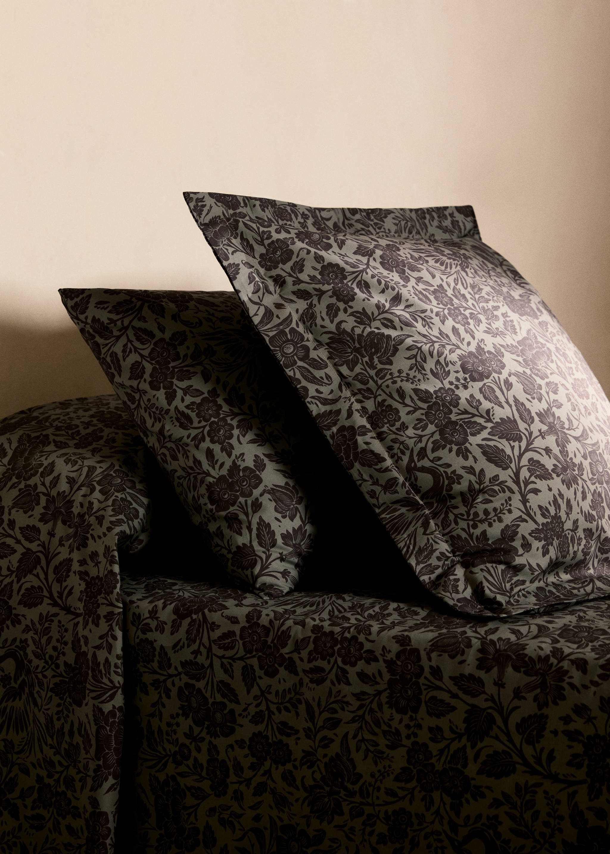 Due federe percalle di cotone stampa floreale bicolore 50x75 cm - Piano generale
