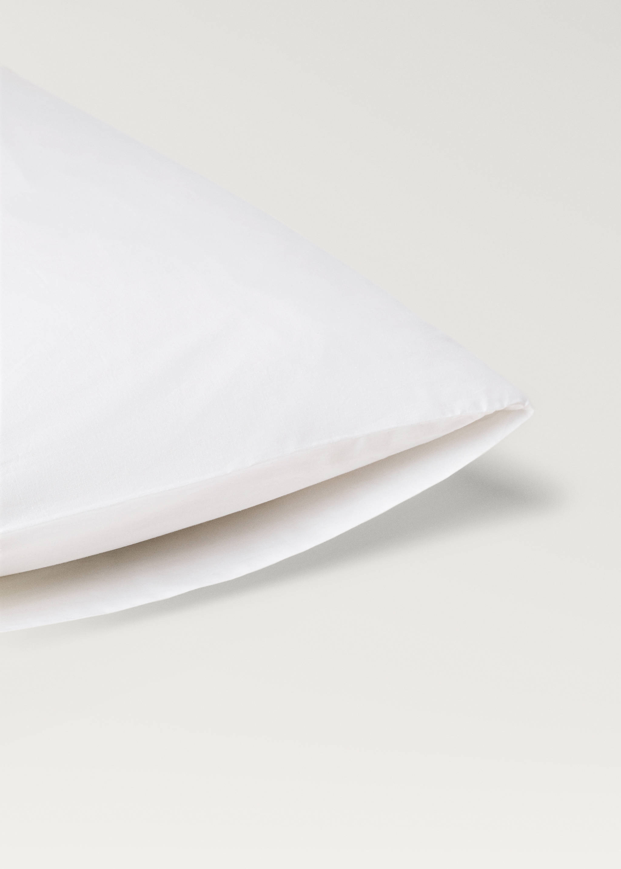 Two cotton percale pillowcases with scalloped detail 50x75 cm - Details of the article 2