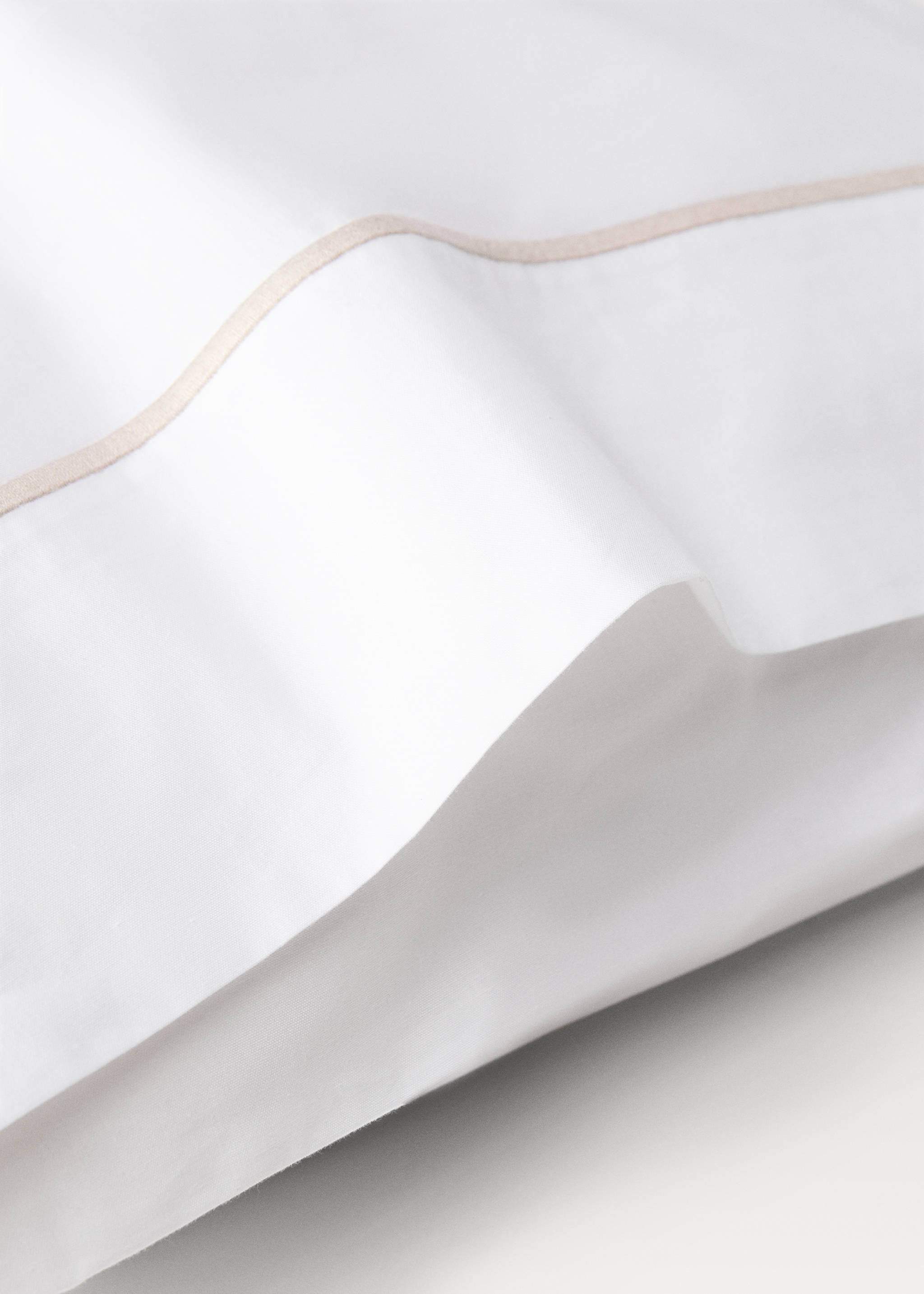 Two cotton percale pillowcases with scalloped detail 50x75 cm - Details of the article 3