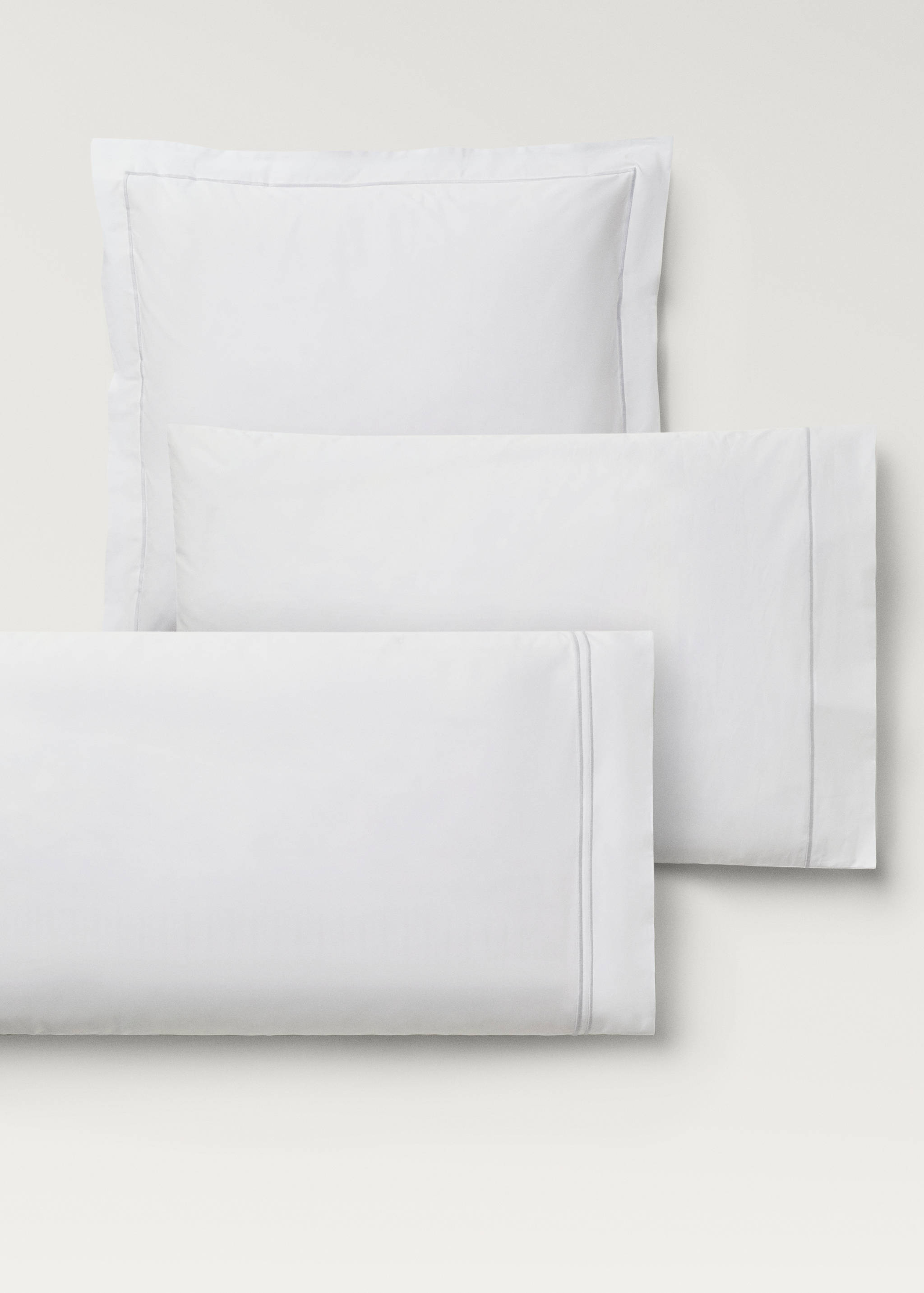 Two cotton percale pillowcases with scalloped detail 60x60 cm - Details of the article 4